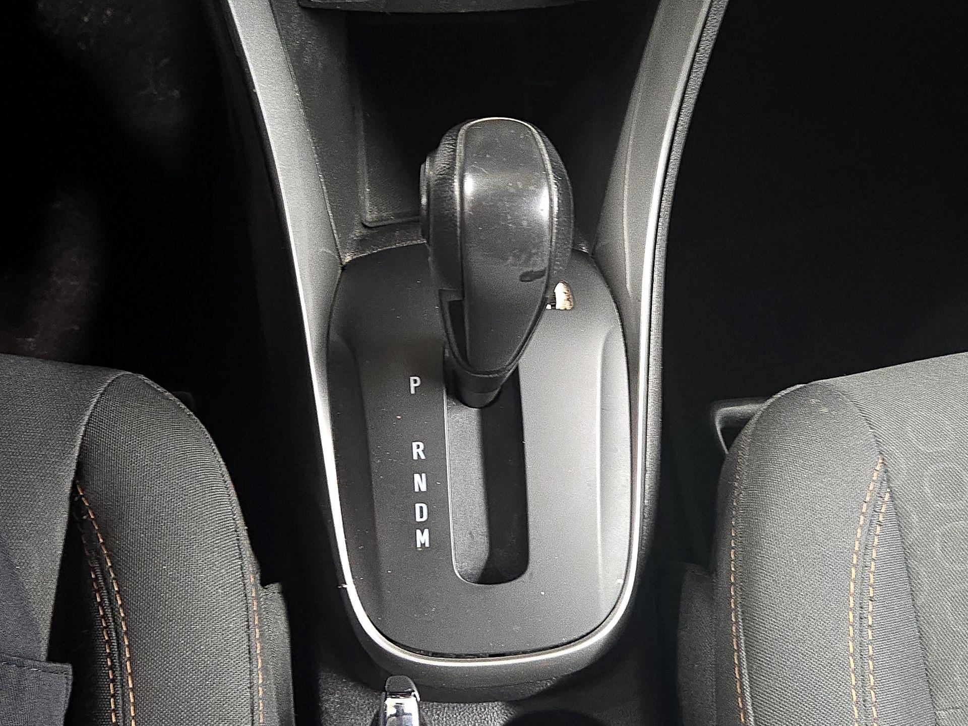 Thumbnail: 2018 Chevrolet Trax - 17