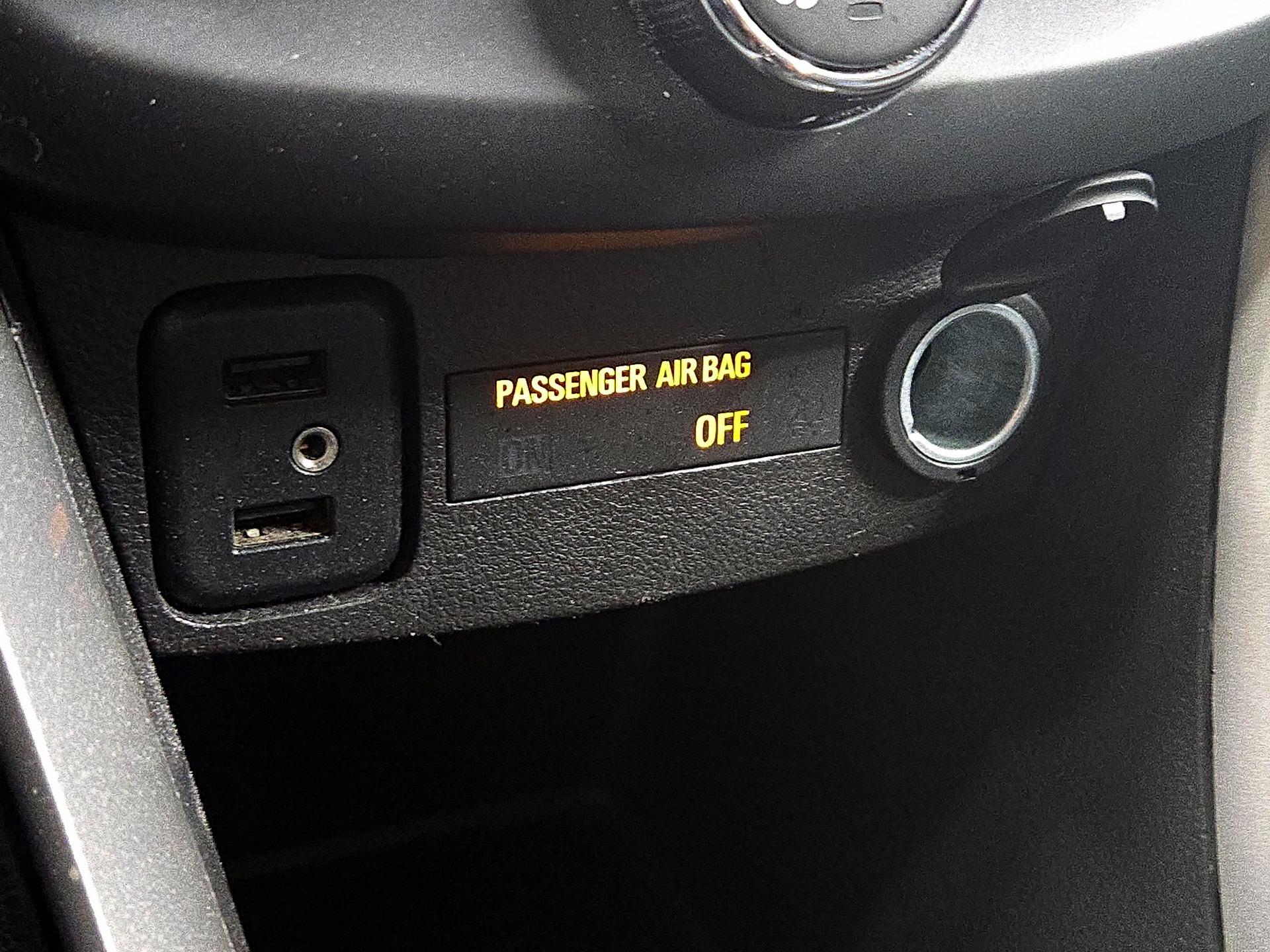 Thumbnail: 2018 Chevrolet Trax - 18