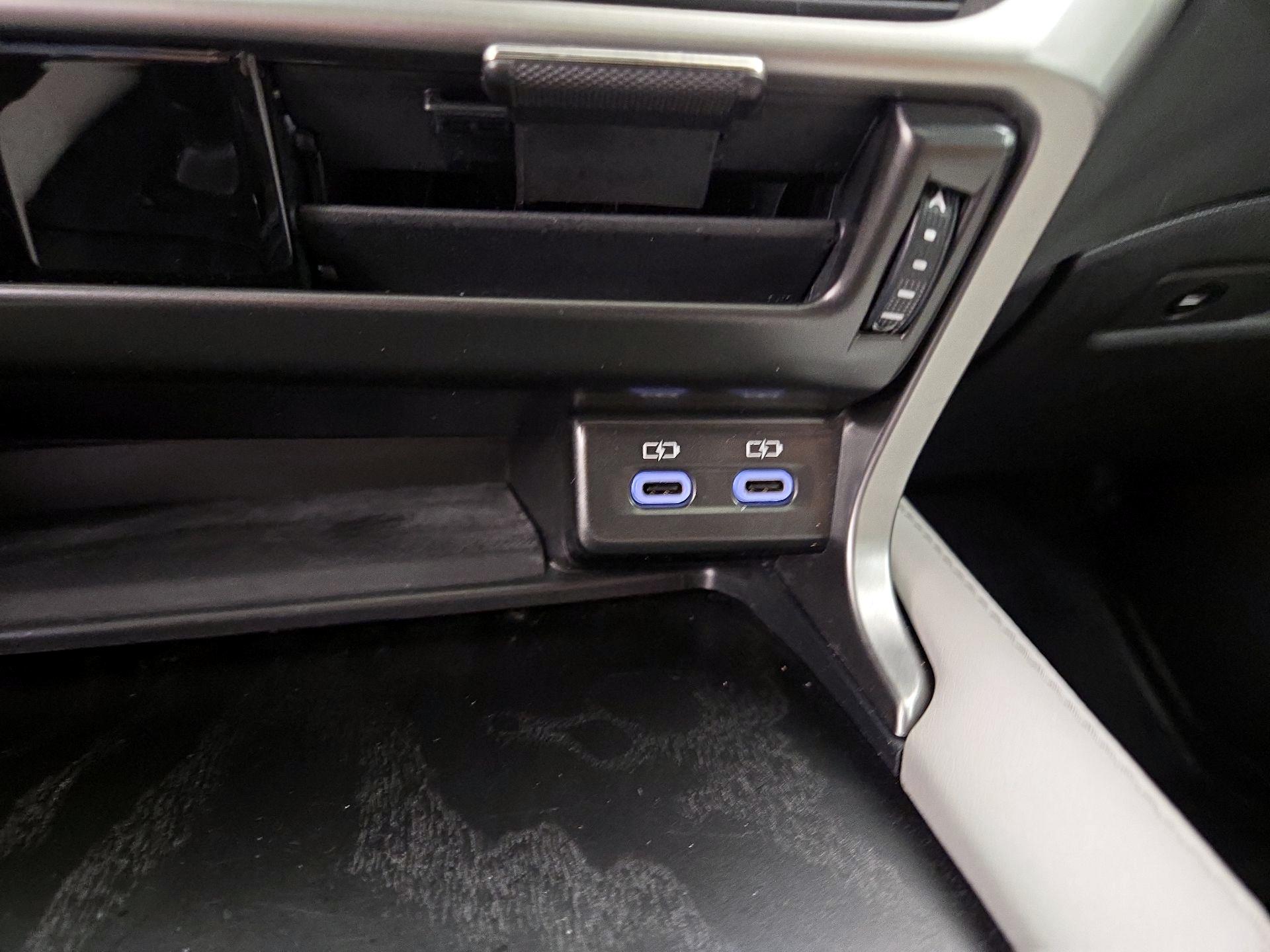 Thumbnail: 2023 Lexus RX - 19