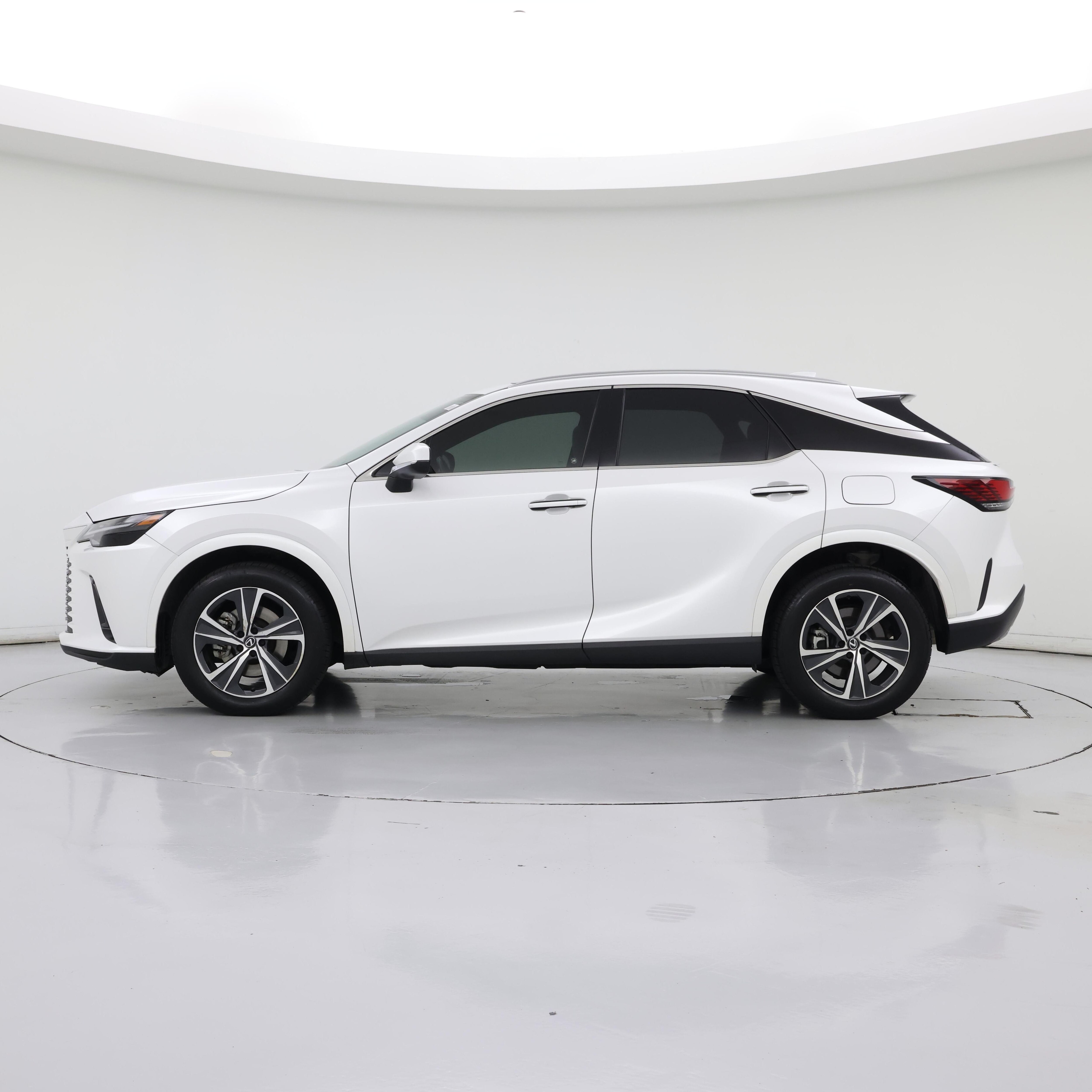 Thumbnail: 2023 Lexus RX - 3