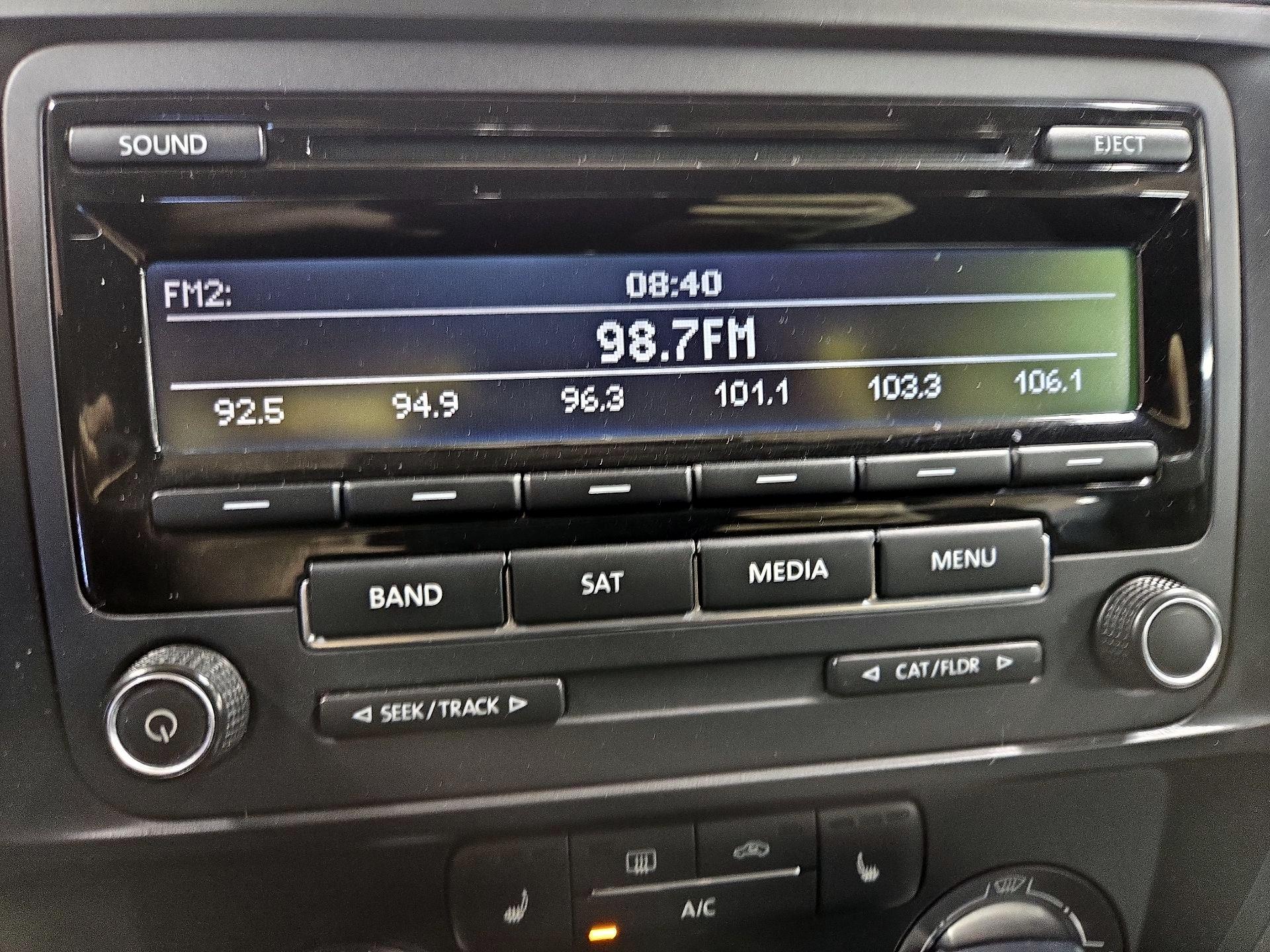 Thumbnail: 2015 Volkswagen Jetta - 14