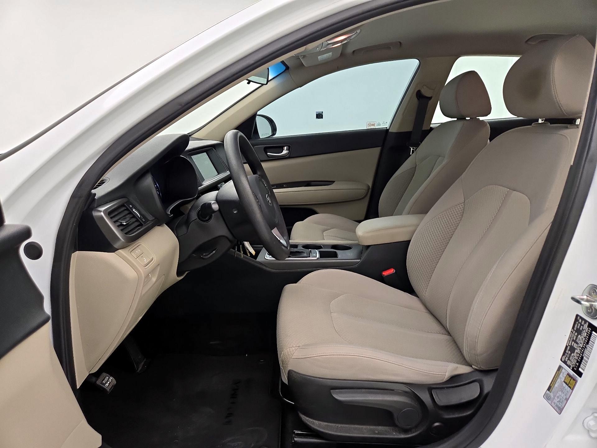 Thumbnail: 2018 Kia Optima - 11