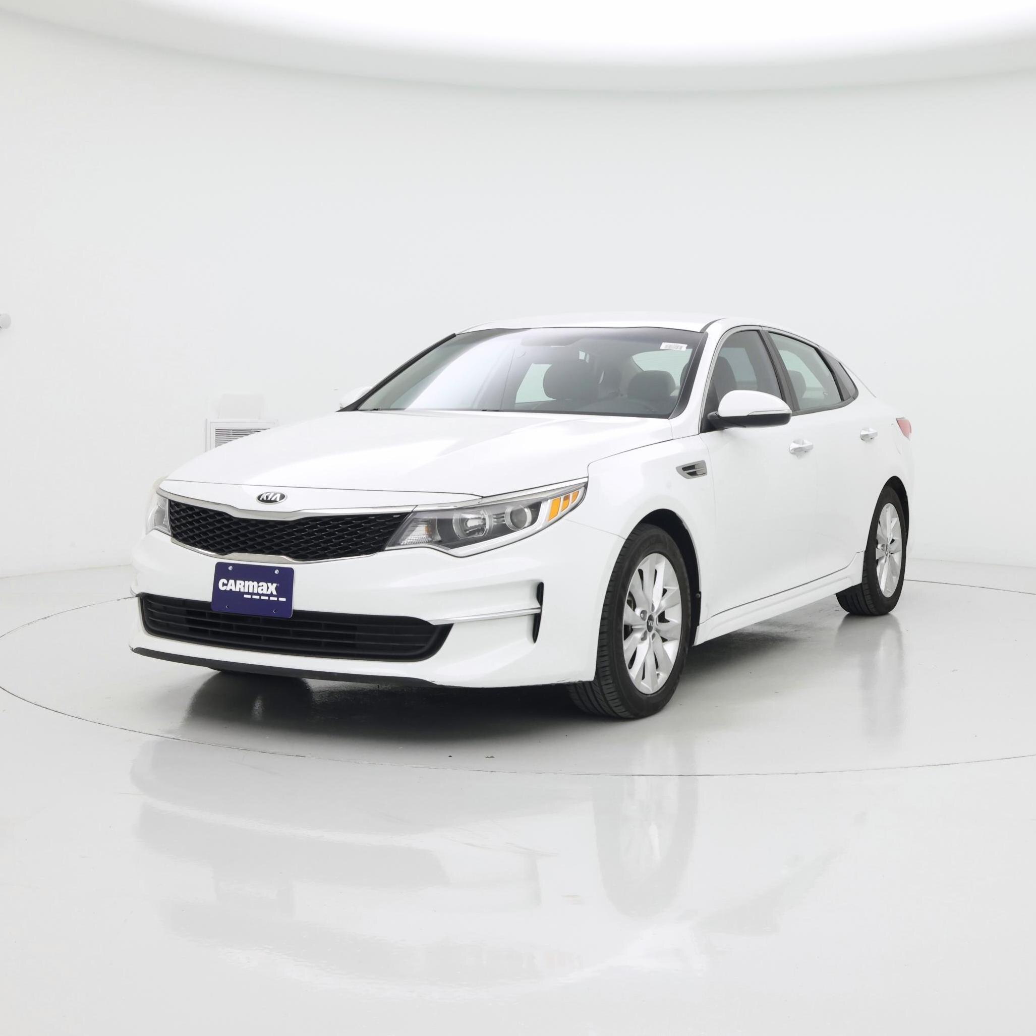 Thumbnail: 2018 Kia Optima - 4