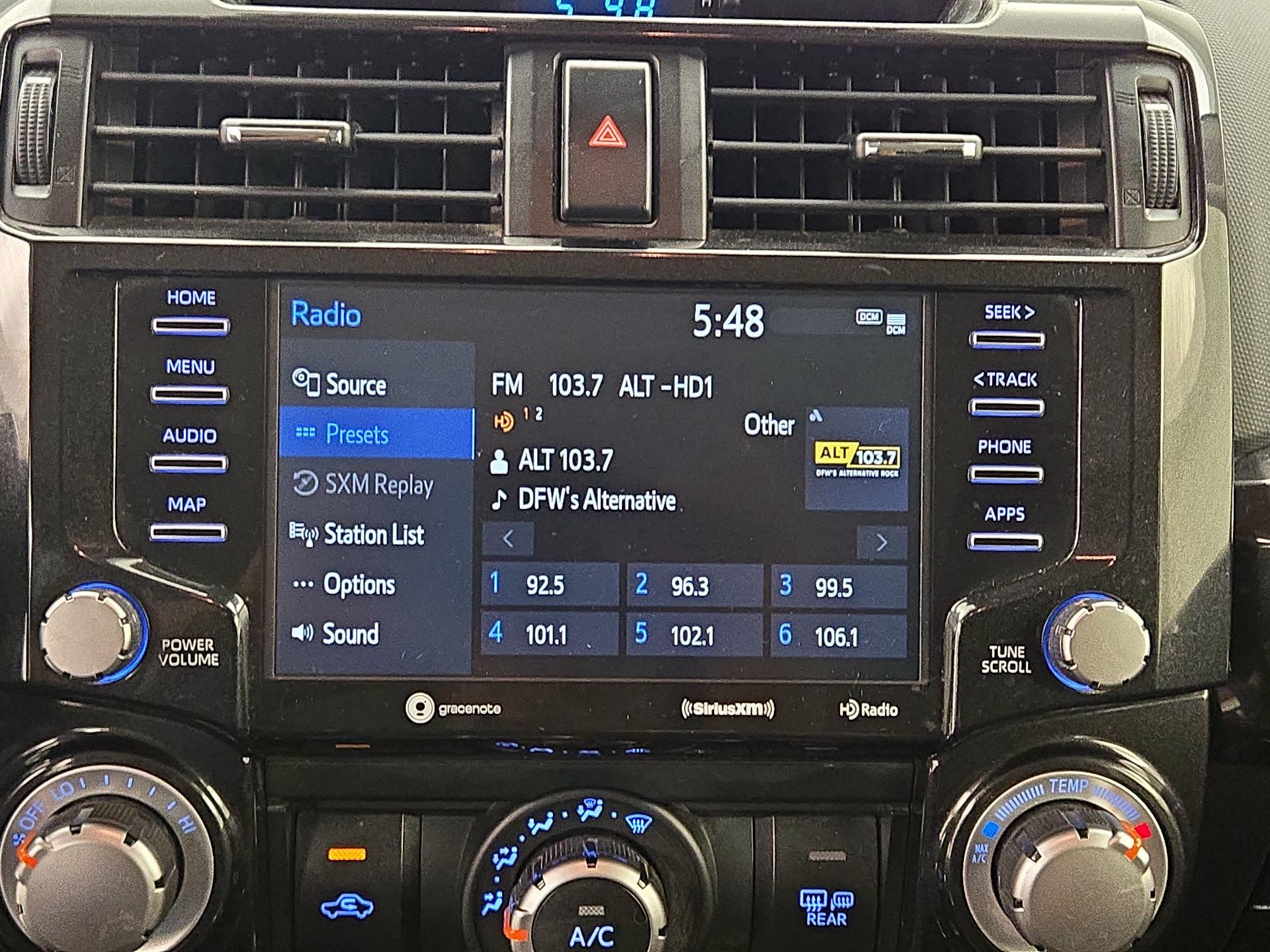 Thumbnail: 2022 Toyota 4Runner - 15