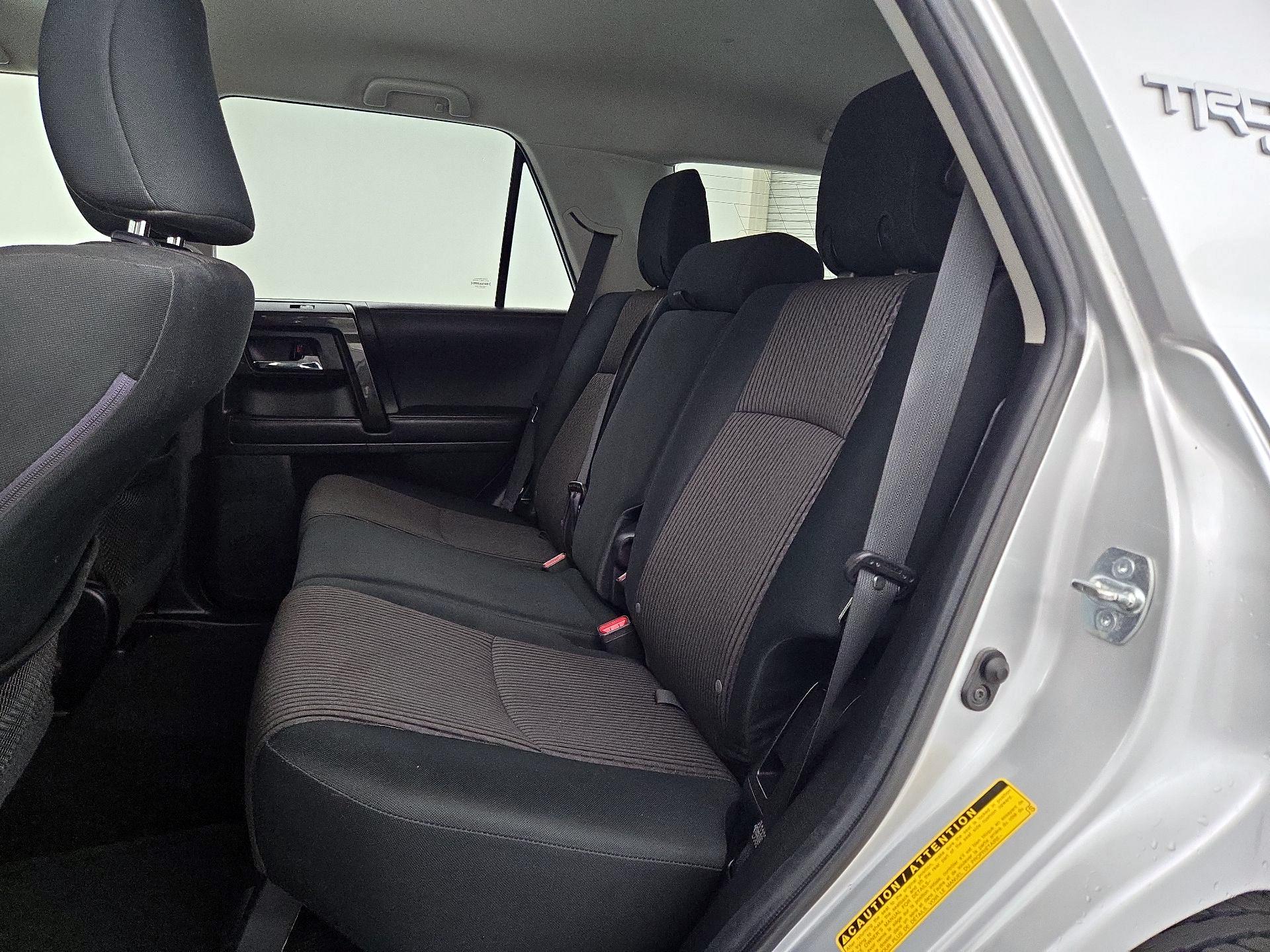 Thumbnail: 2022 Toyota 4Runner - 19