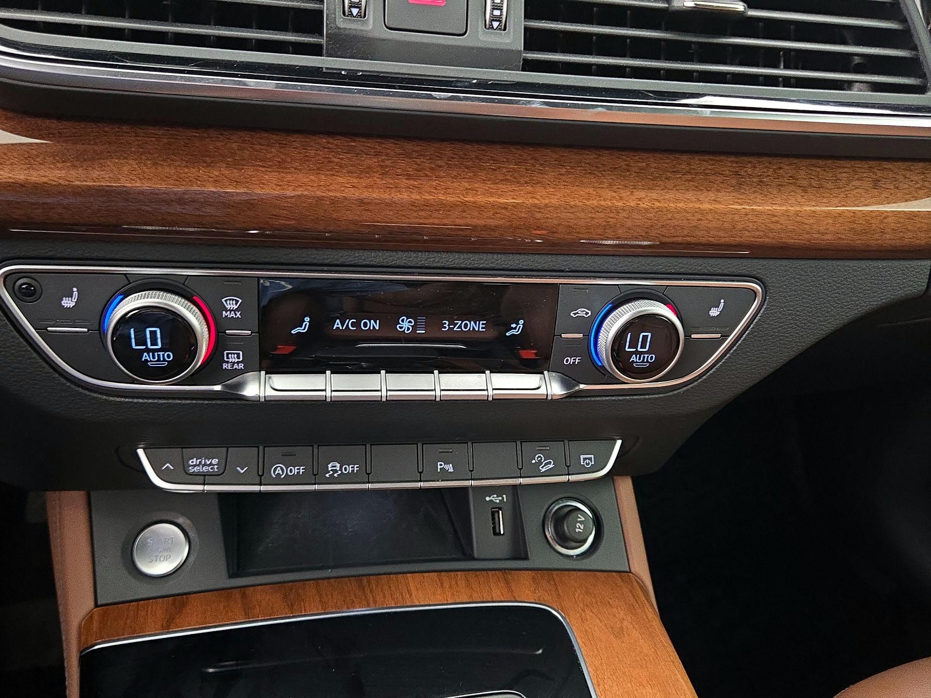 Thumbnail: 2022 Audi Q5 - 16