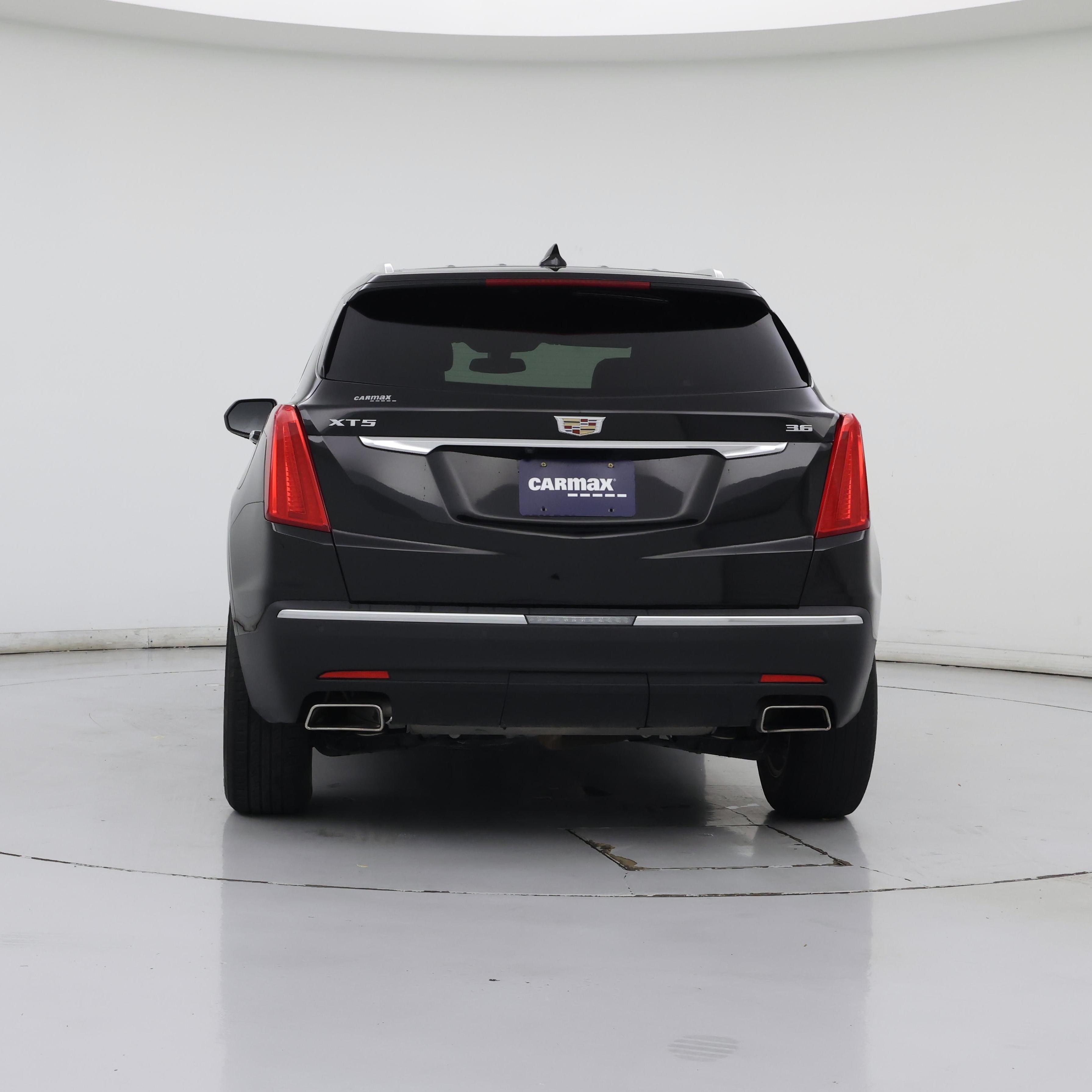 Thumbnail: 2018 Cadillac XT5 - 6