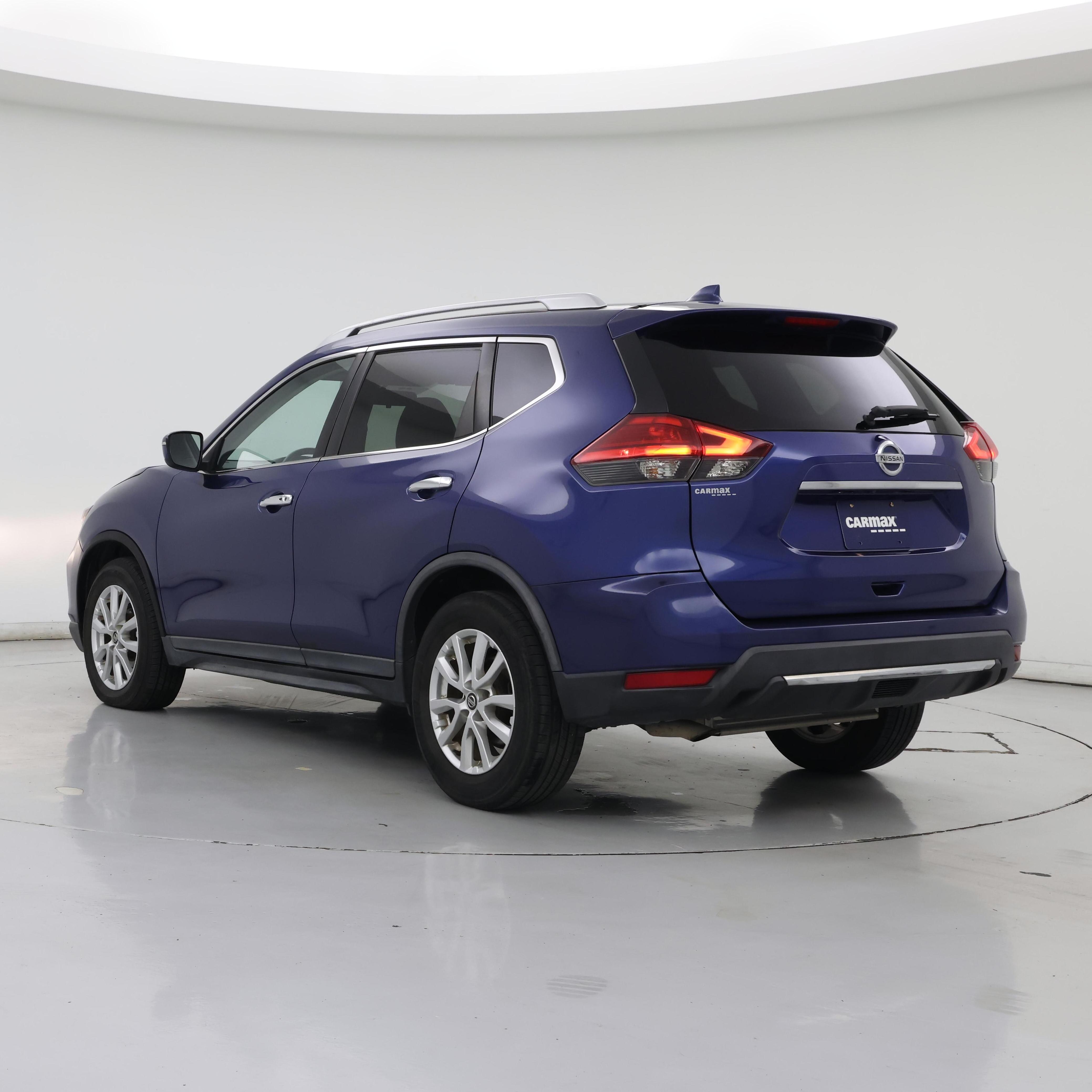 Thumbnail: 2017 Nissan Rogue - 2