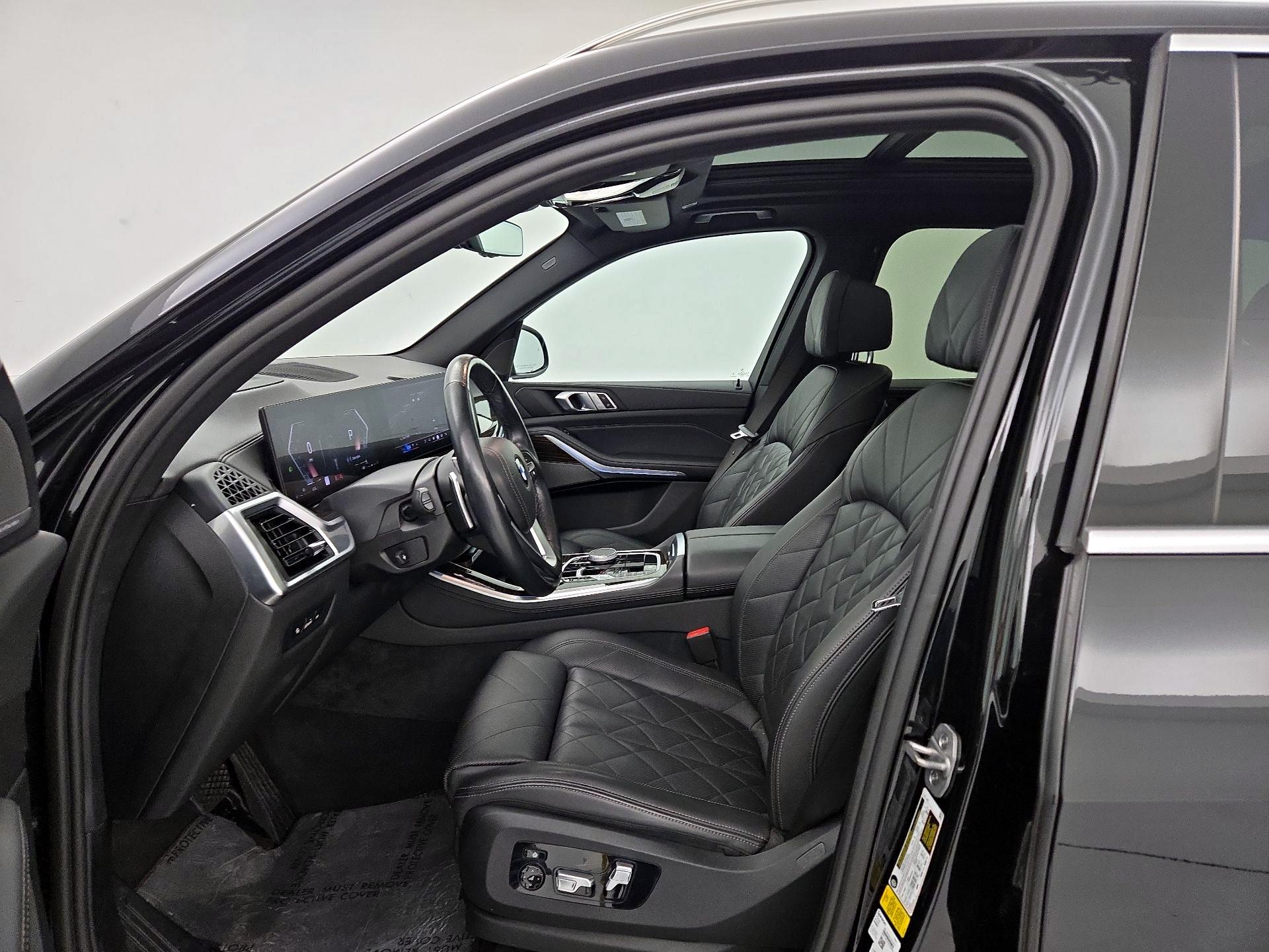 Thumbnail: 2024 BMW X5 - 11