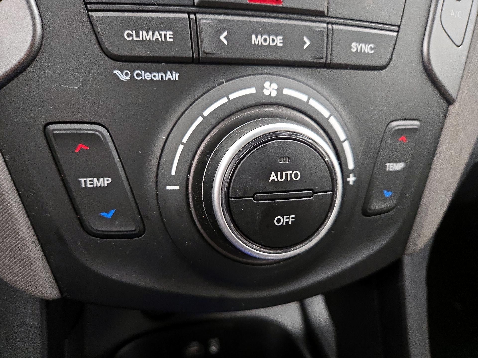 Thumbnail: 2017 Hyundai Santa Fe - 17