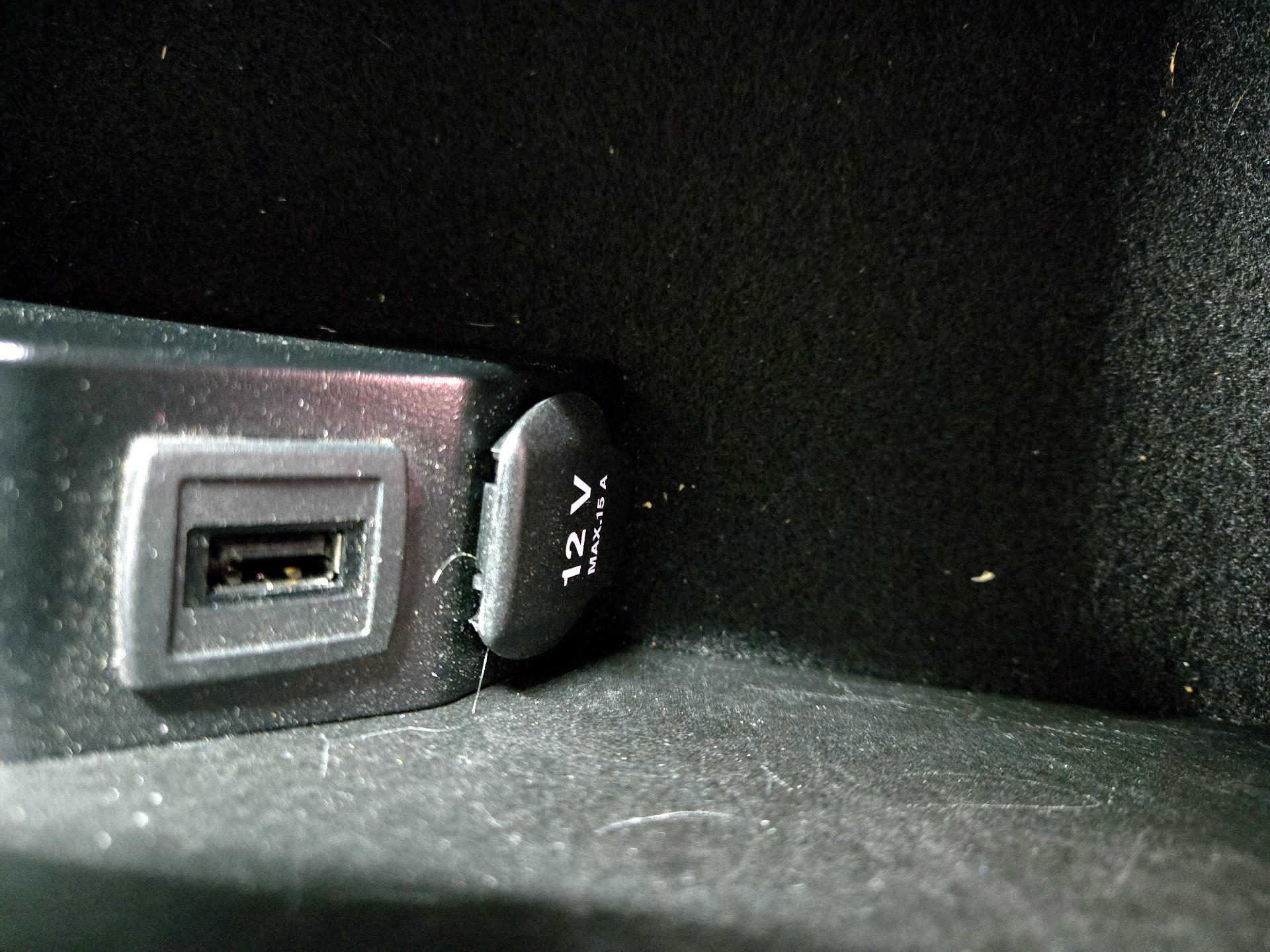 Thumbnail: 2016 Mercedes-Benz SLK - 18