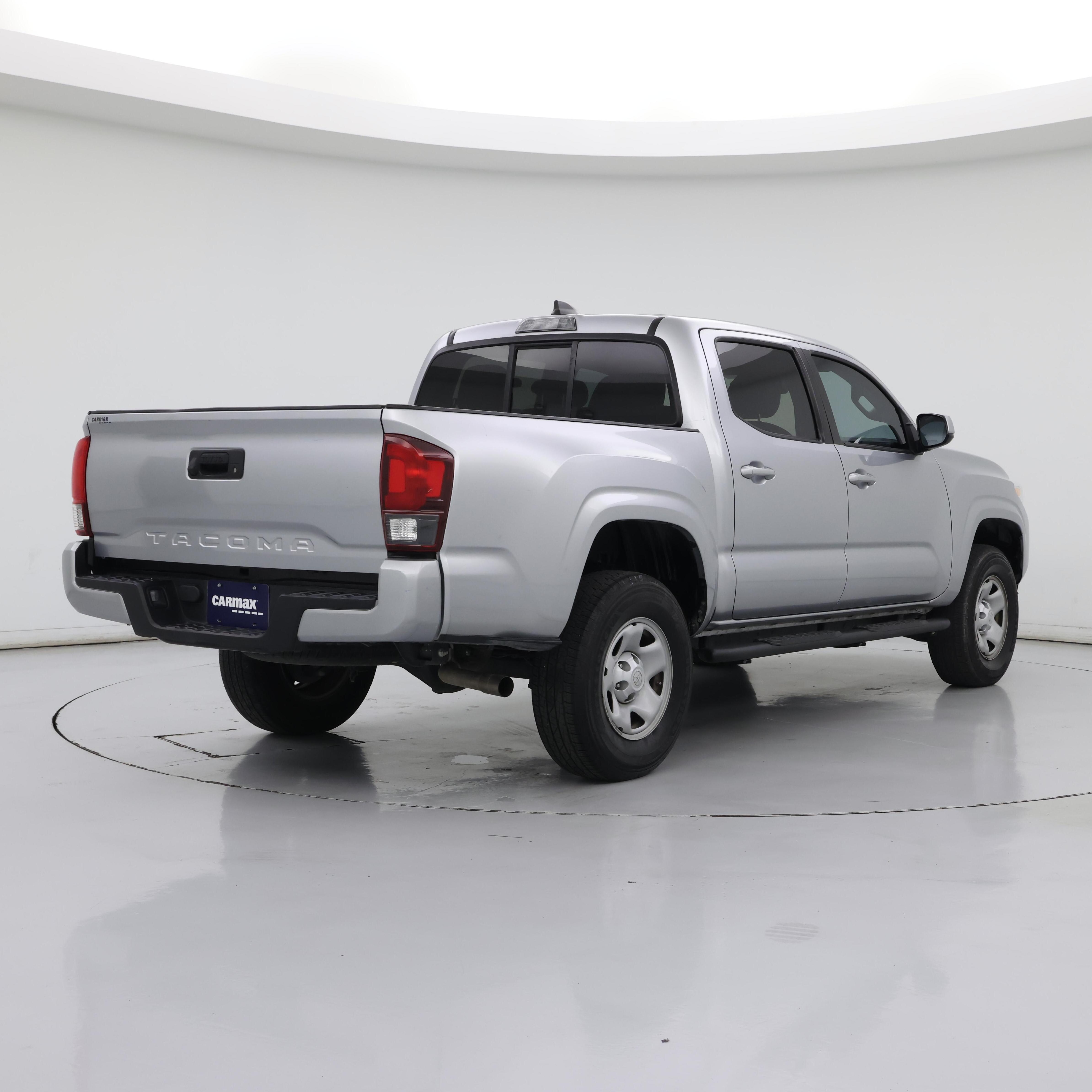 Thumbnail: 2022 Toyota Tacoma - 8