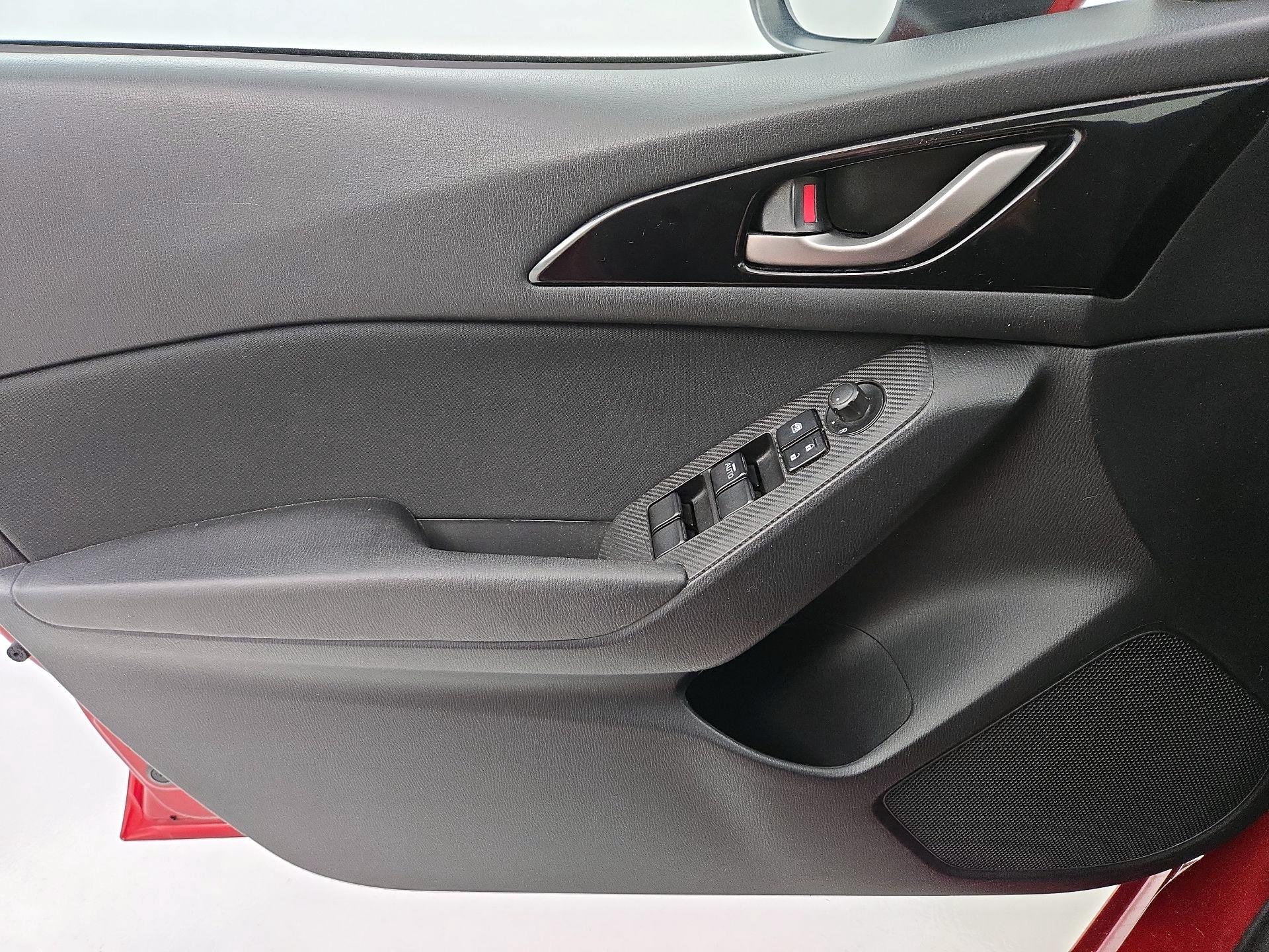 Thumbnail: 2014 Mazda Mazda3 - 12