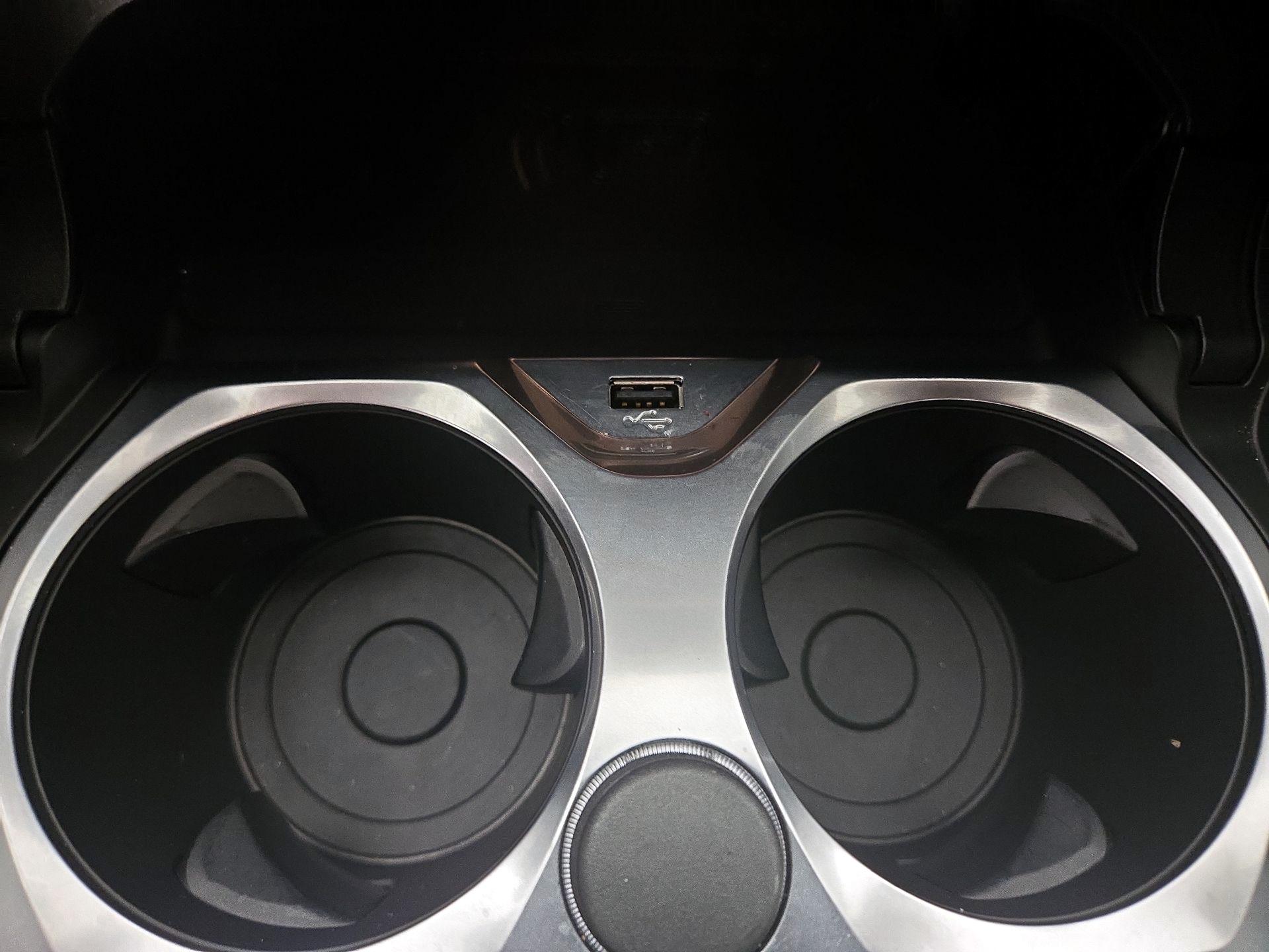 Thumbnail: 2020 BMW 8 Series - 19