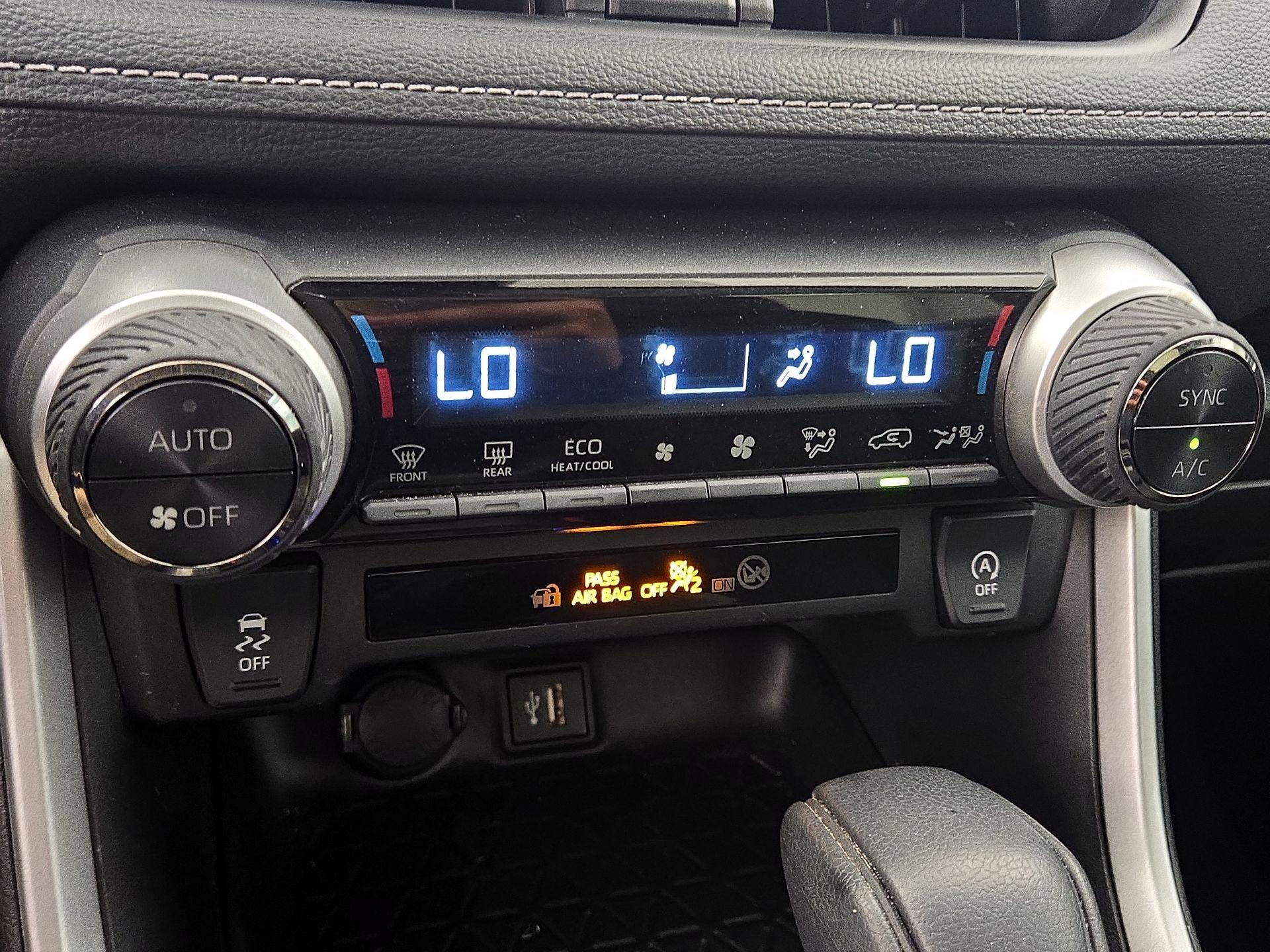 Thumbnail: 2023 Toyota RAV4 - 16