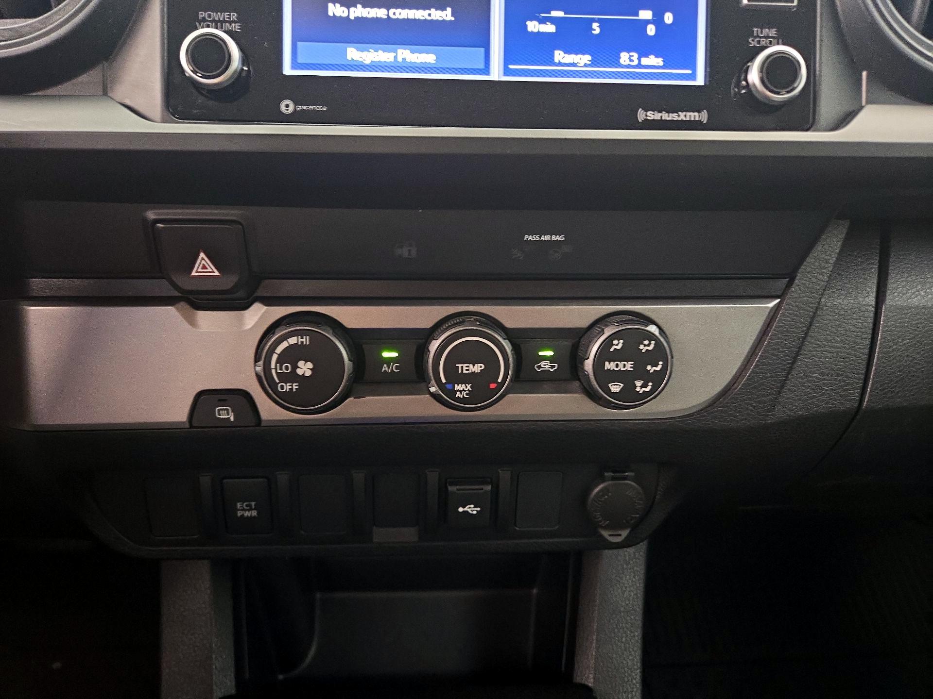 Thumbnail: 2022 Toyota Tacoma - 16