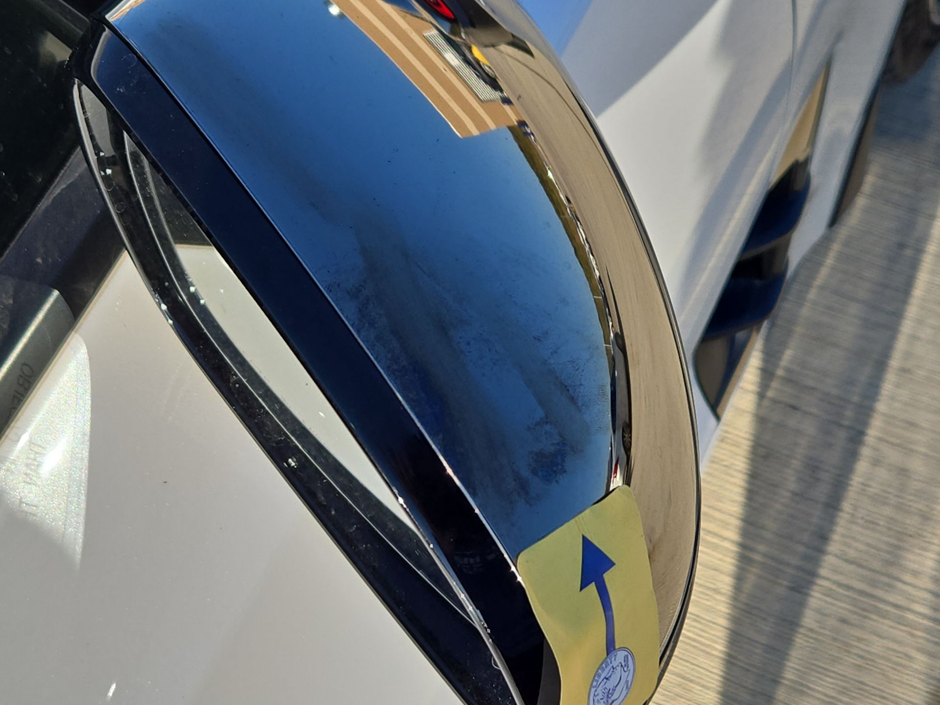 Thumbnail: 2018 Kia Stinger - 9