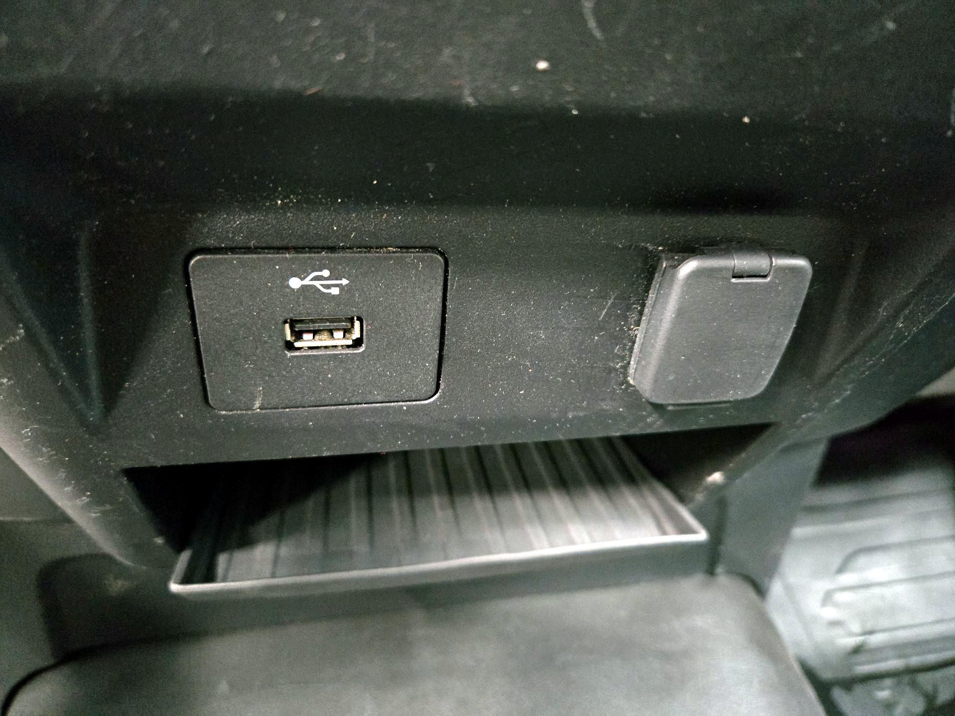 Thumbnail: 2019 Ford F-150 - 17