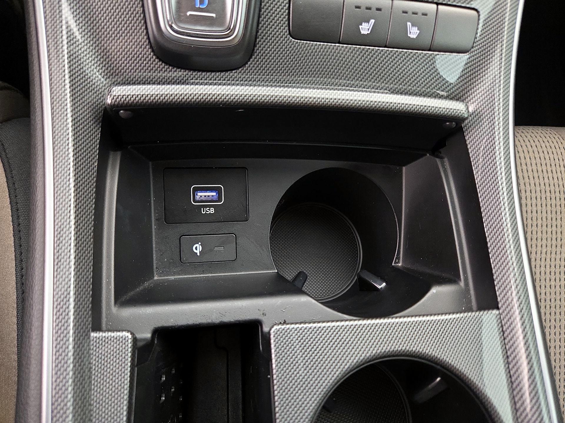 Thumbnail: 2023 Hyundai Santa Fe - 19