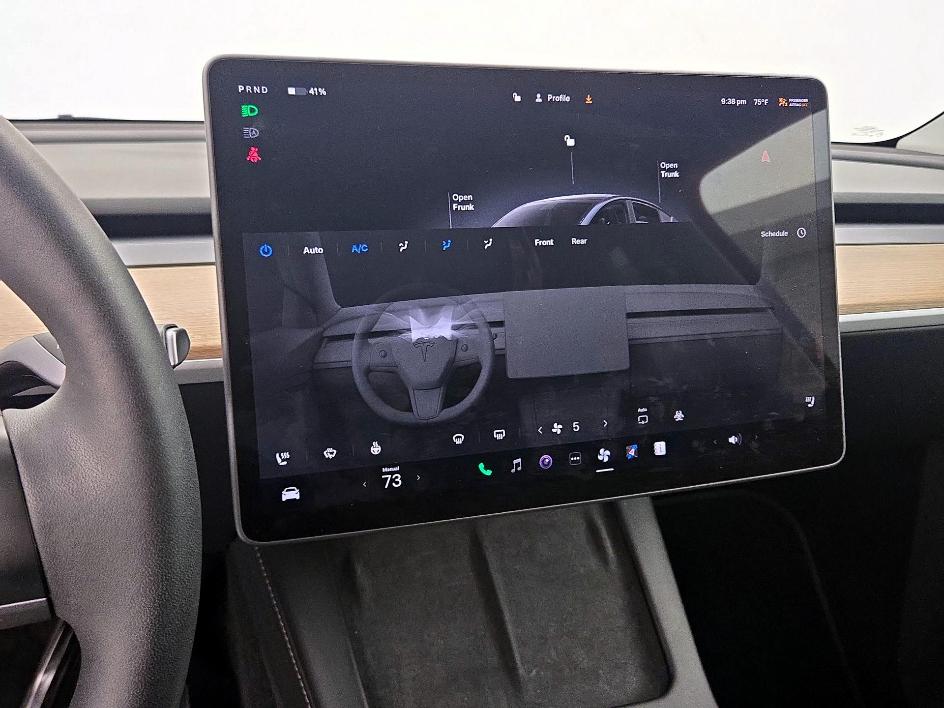 Thumbnail: 2023 Tesla Model Y - 16