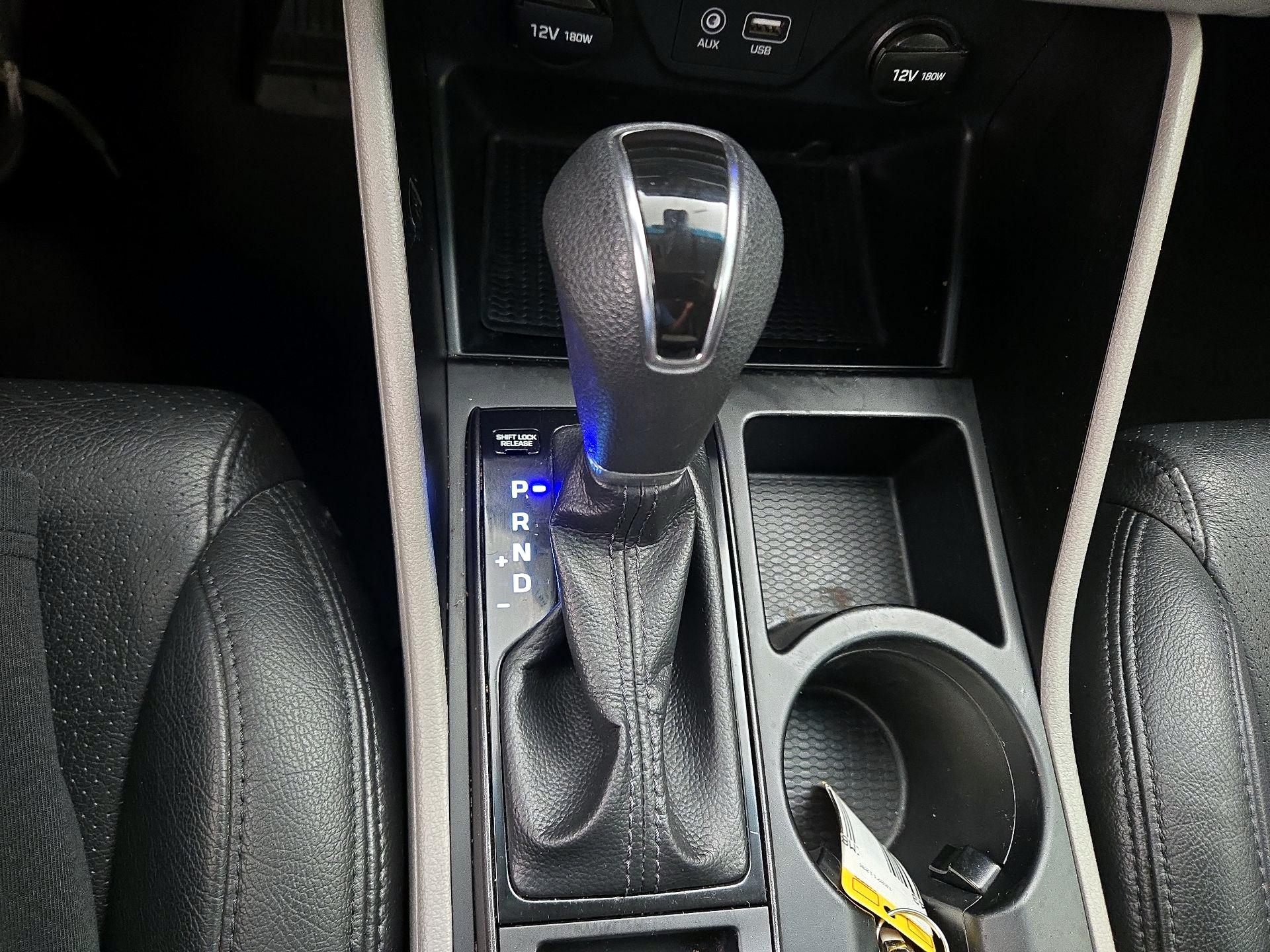 Thumbnail: 2020 Hyundai Tucson - 17