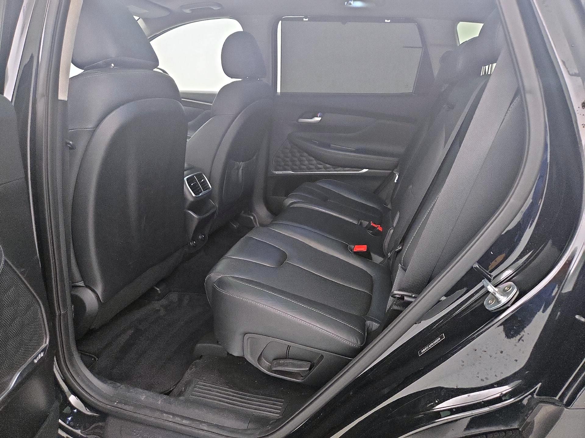 Thumbnail: 2020 Hyundai Santa Fe - 20