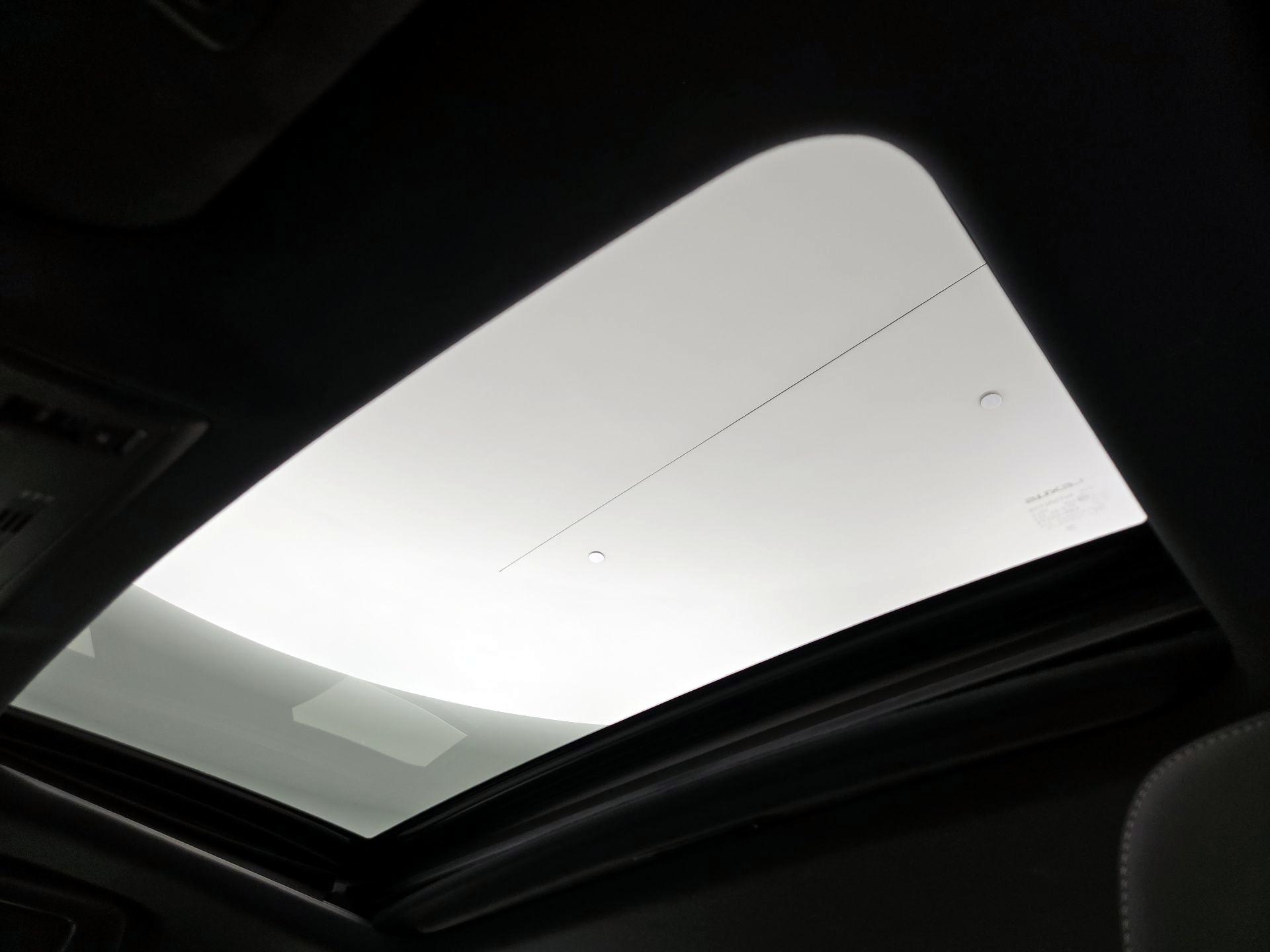 Thumbnail: 2016 Lexus IS - 19