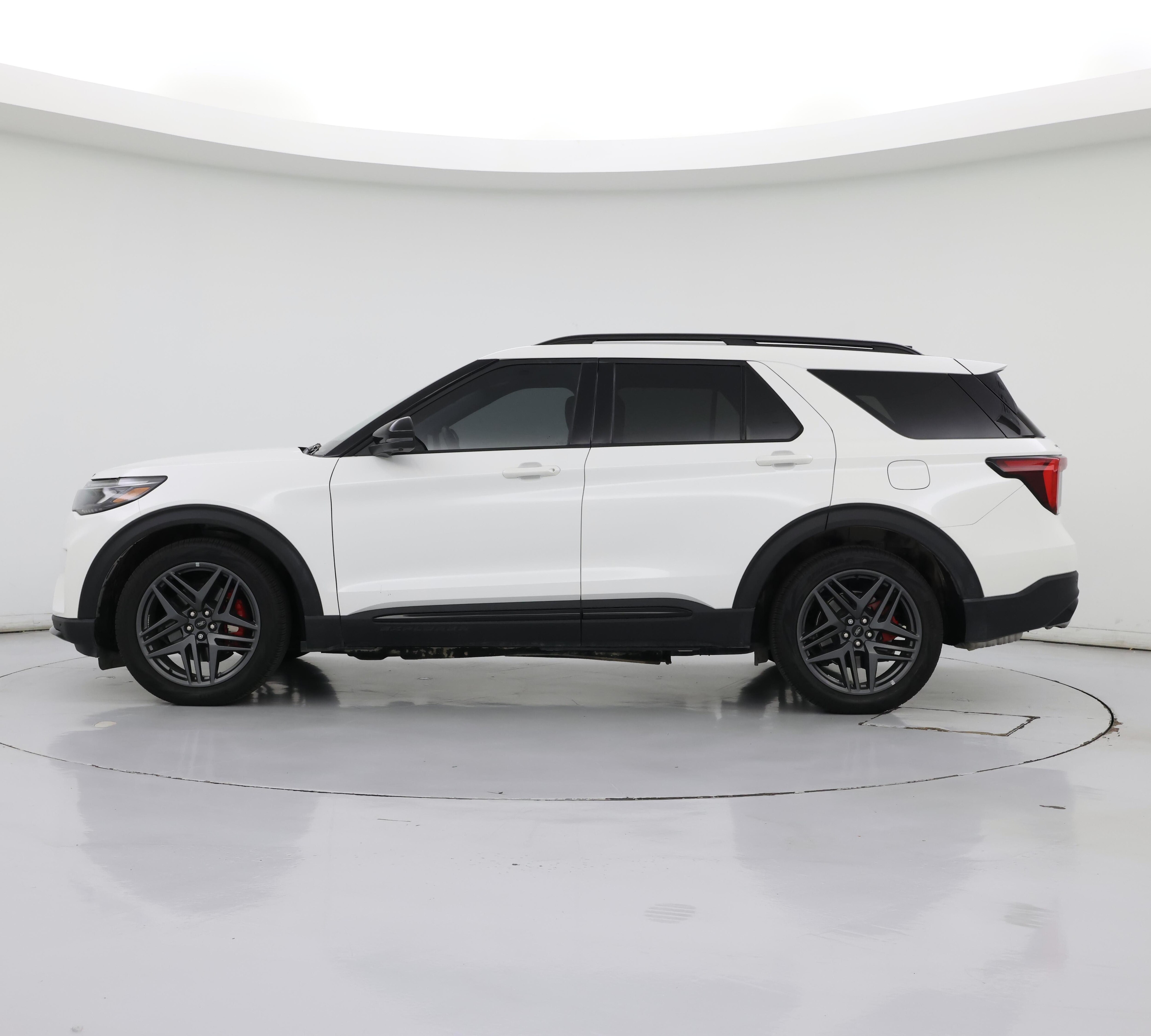 Thumbnail: 2025 Ford Explorer - 3