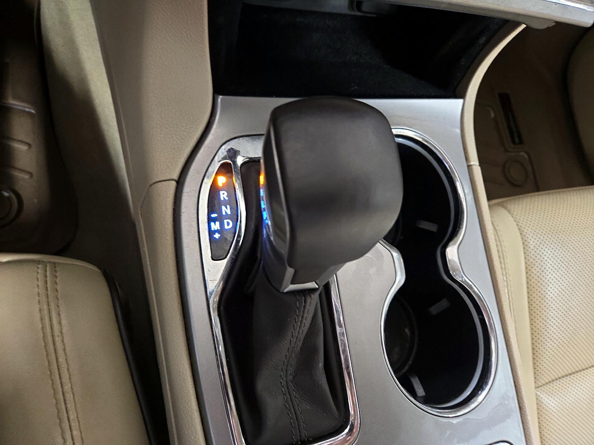 Thumbnail: 2020 Jeep Grand Cherokee - 18