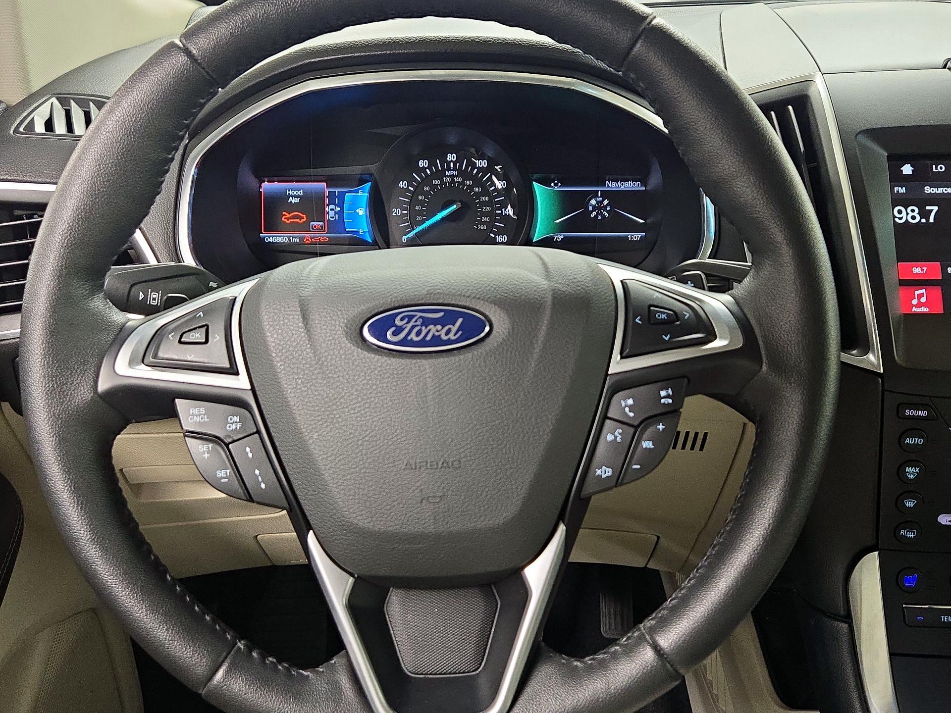 Thumbnail: 2016 Ford Edge - 10
