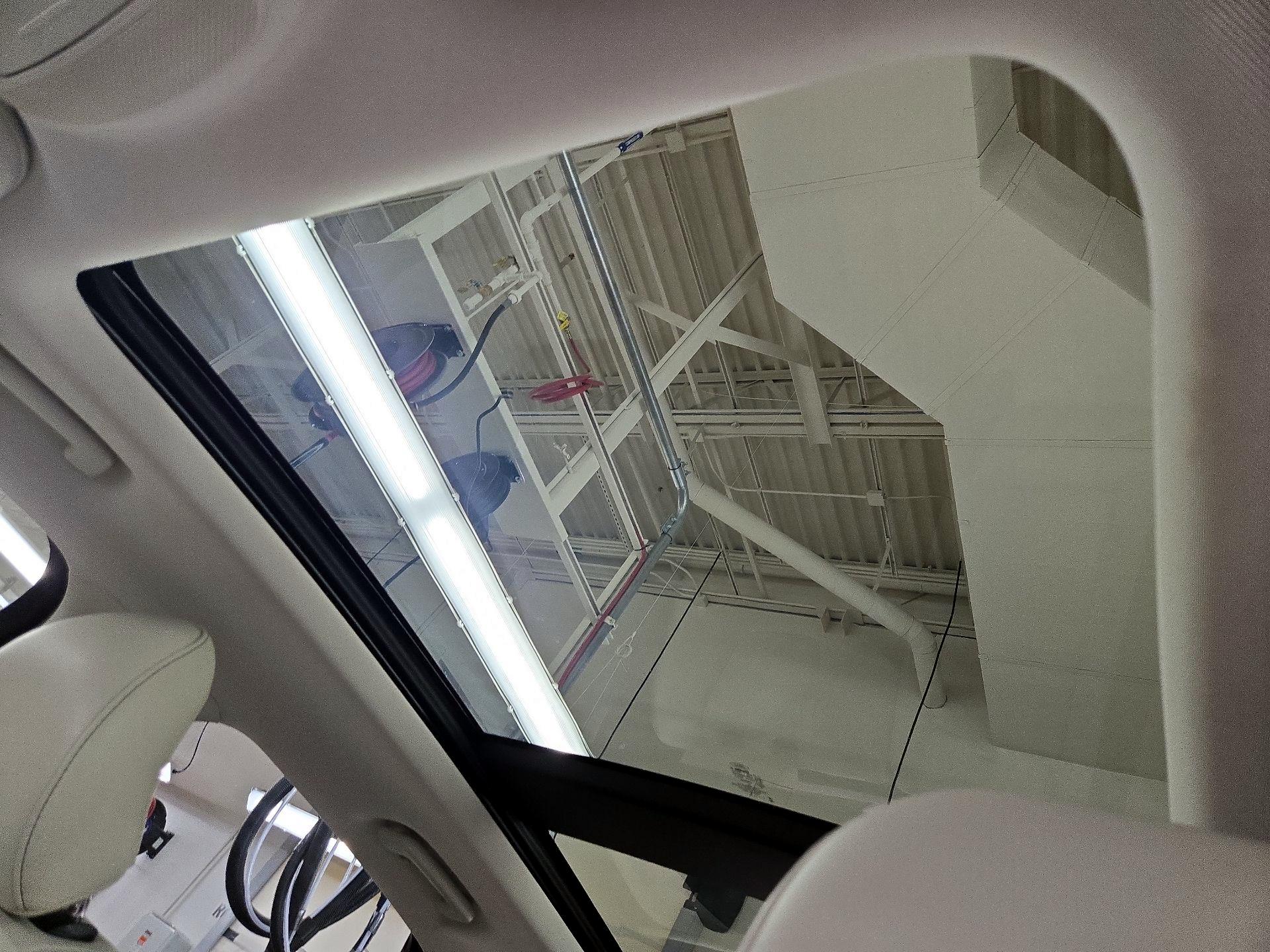 Thumbnail: 2016 Ford Edge - 20