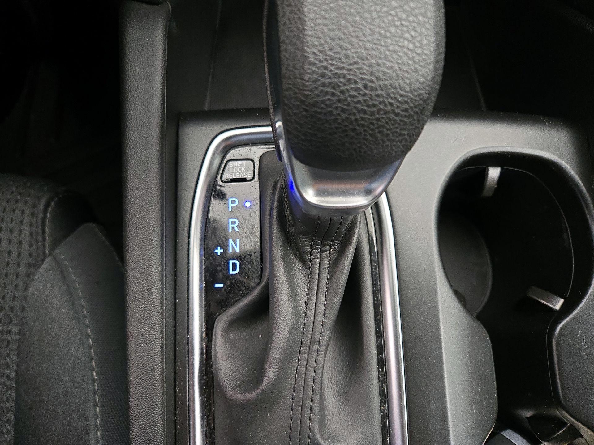 Thumbnail: 2020 Hyundai Santa Fe - 17