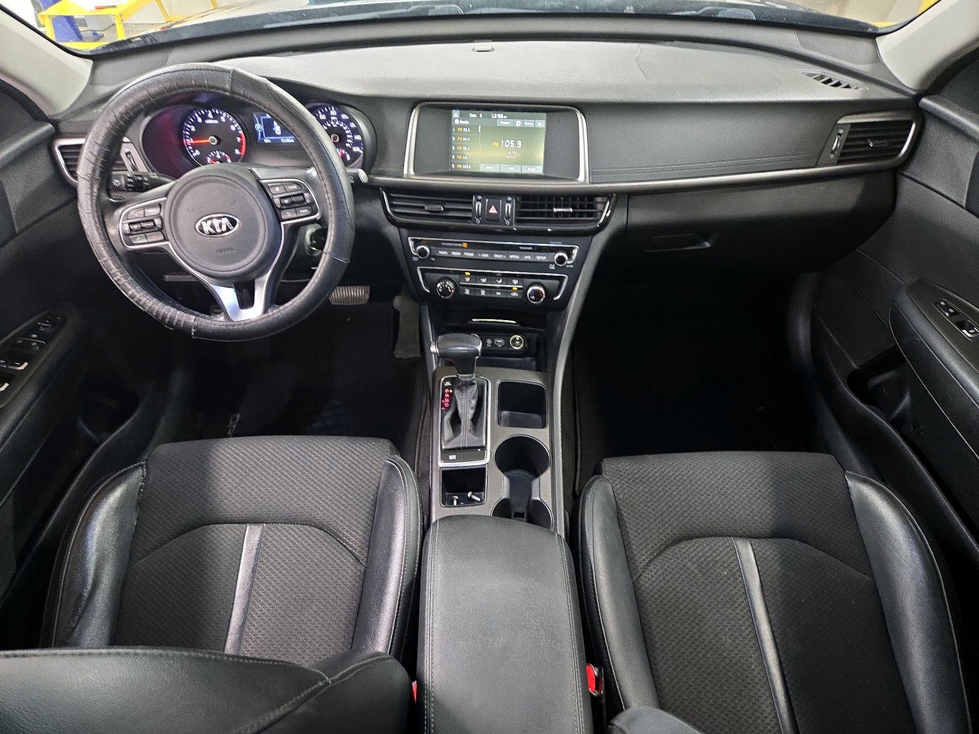 Thumbnail: 2018 Kia Optima - 9