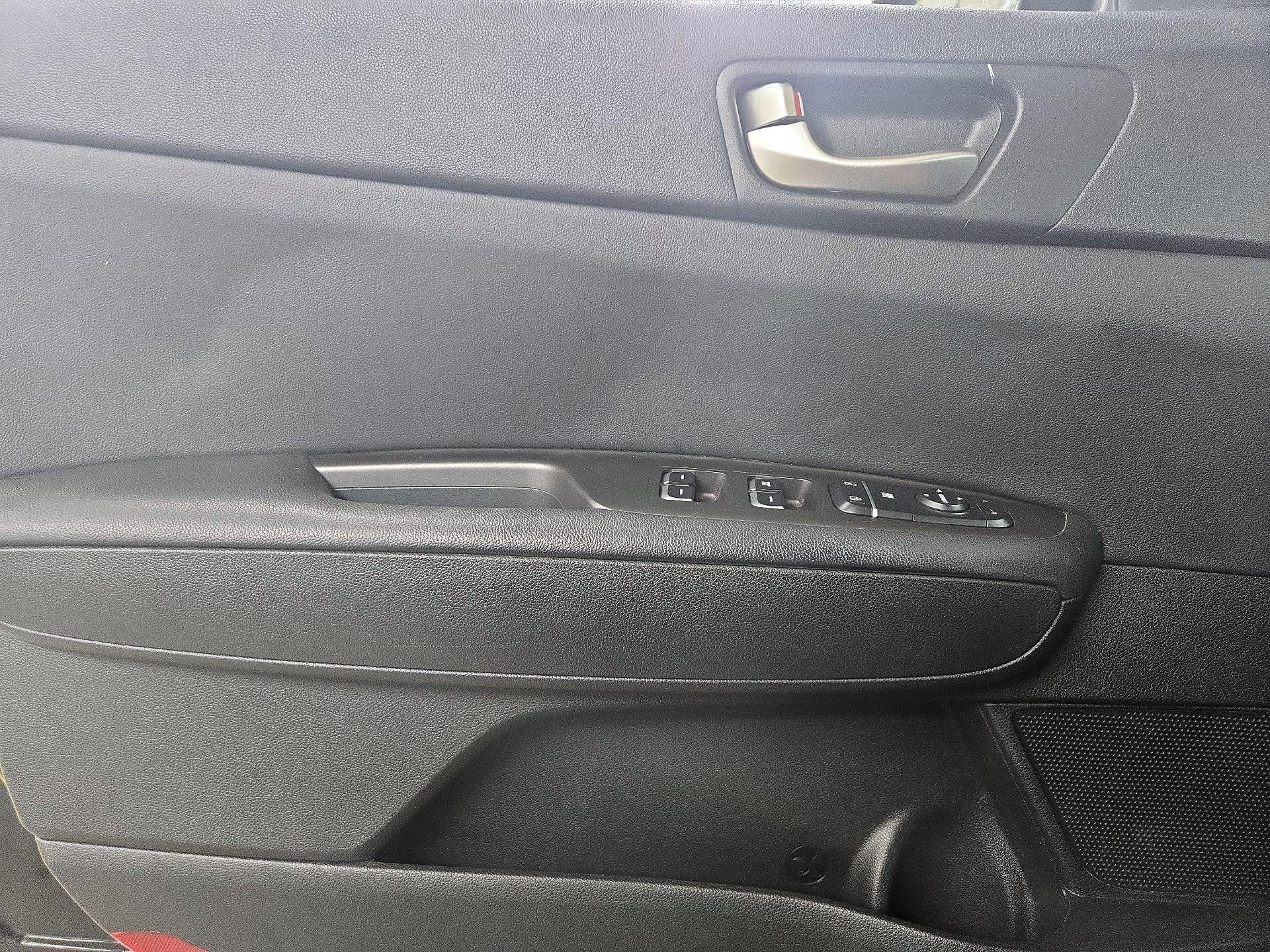 Thumbnail: 2018 Kia Optima - 12