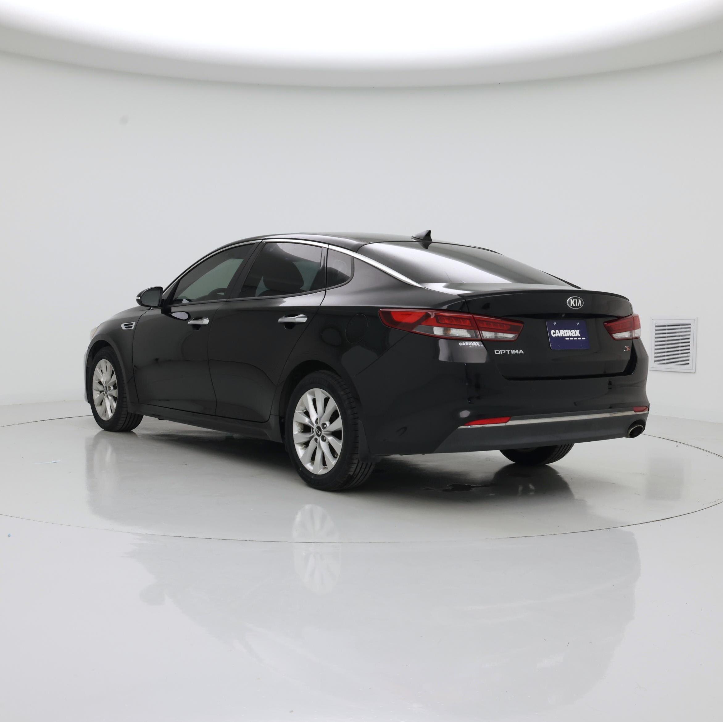 Thumbnail: 2018 Kia Optima - 2