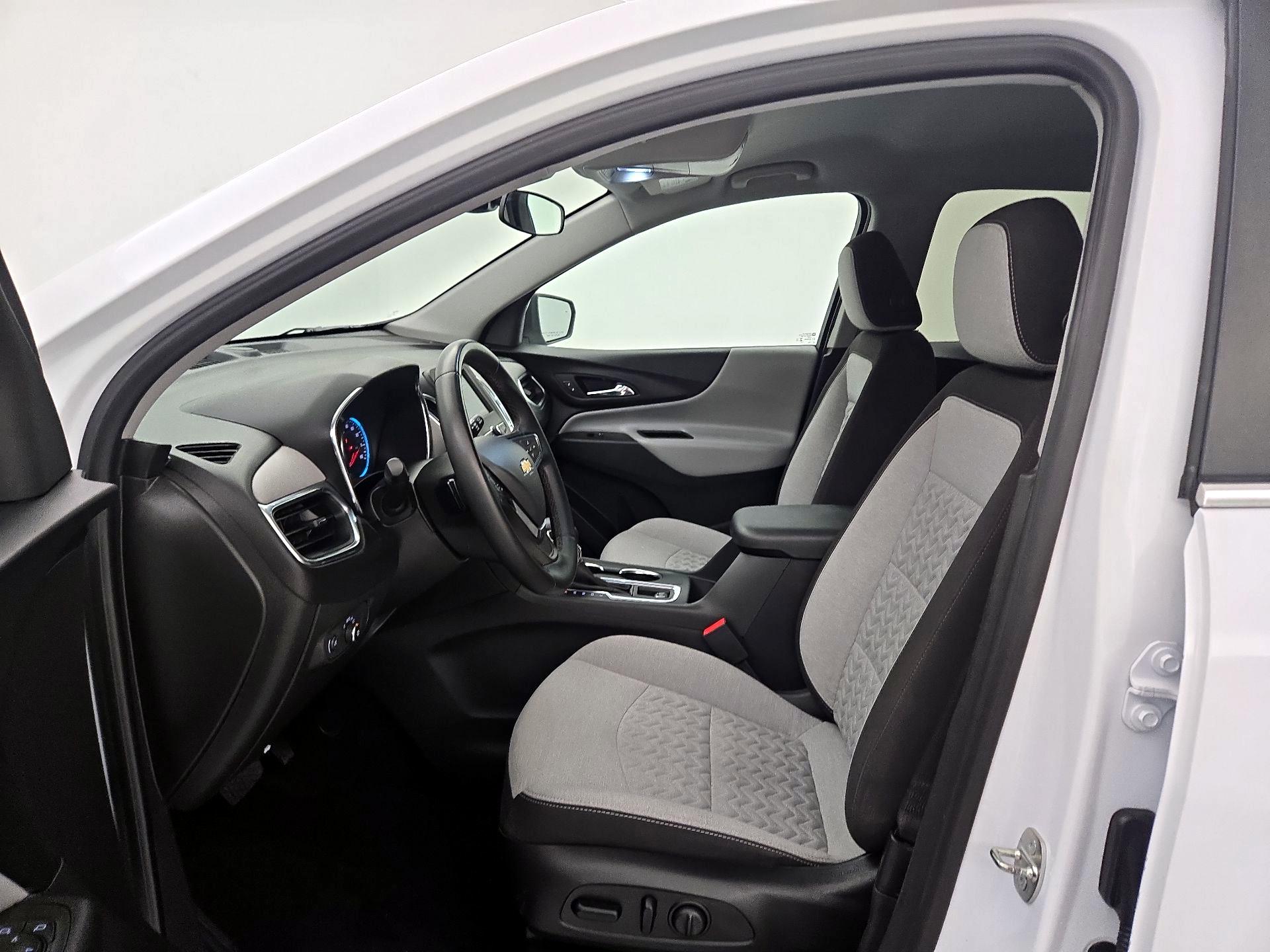 Thumbnail: 2023 Chevrolet Equinox - 11