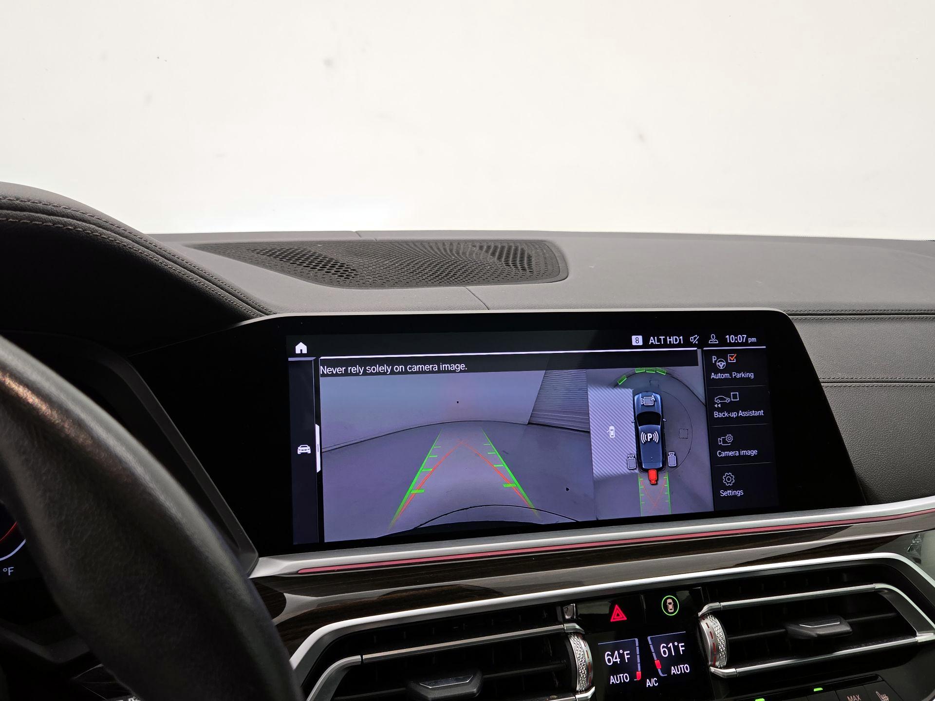 Thumbnail: 2021 BMW X5 - 15