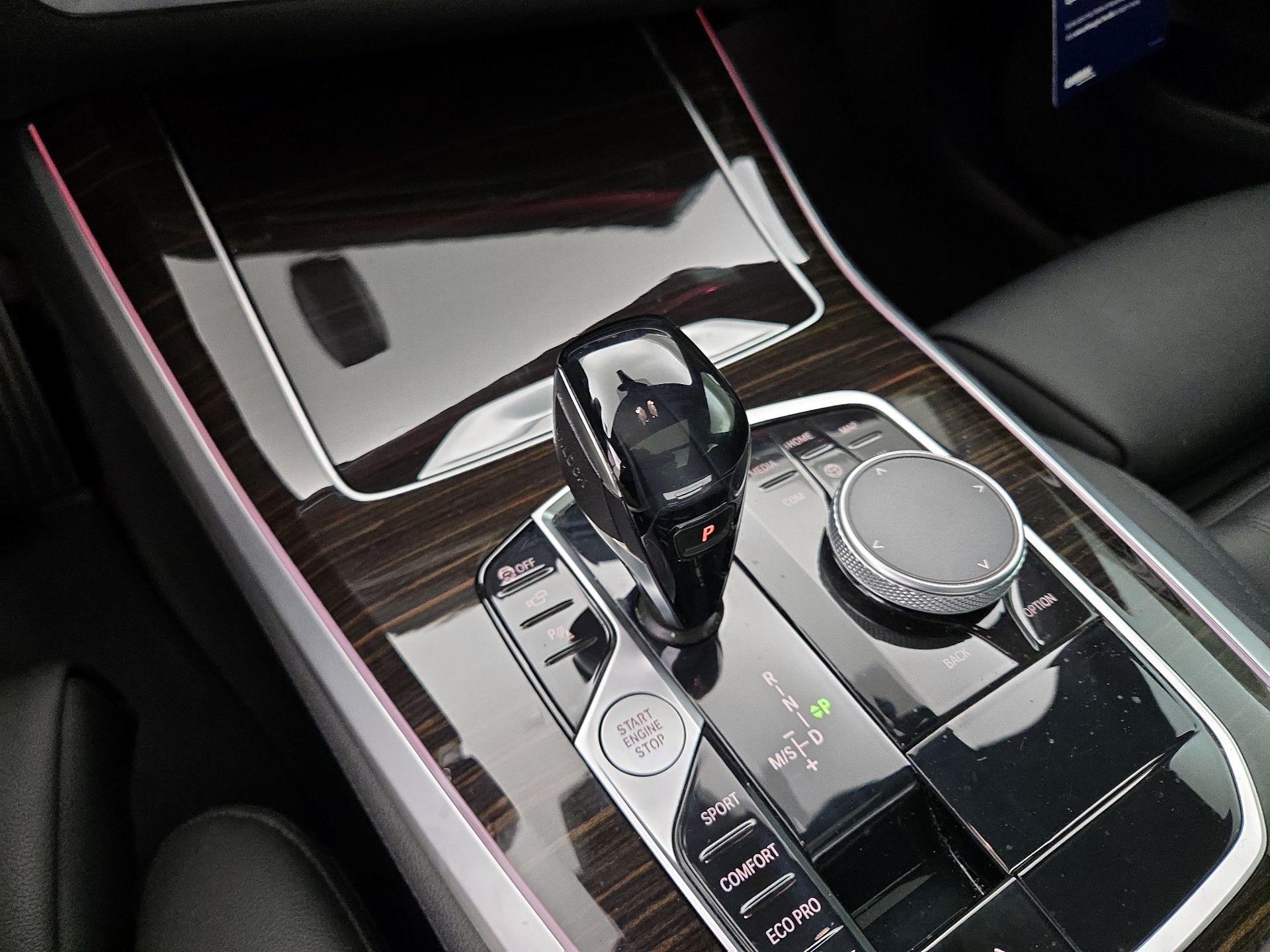 Thumbnail: 2021 BMW X5 - 18