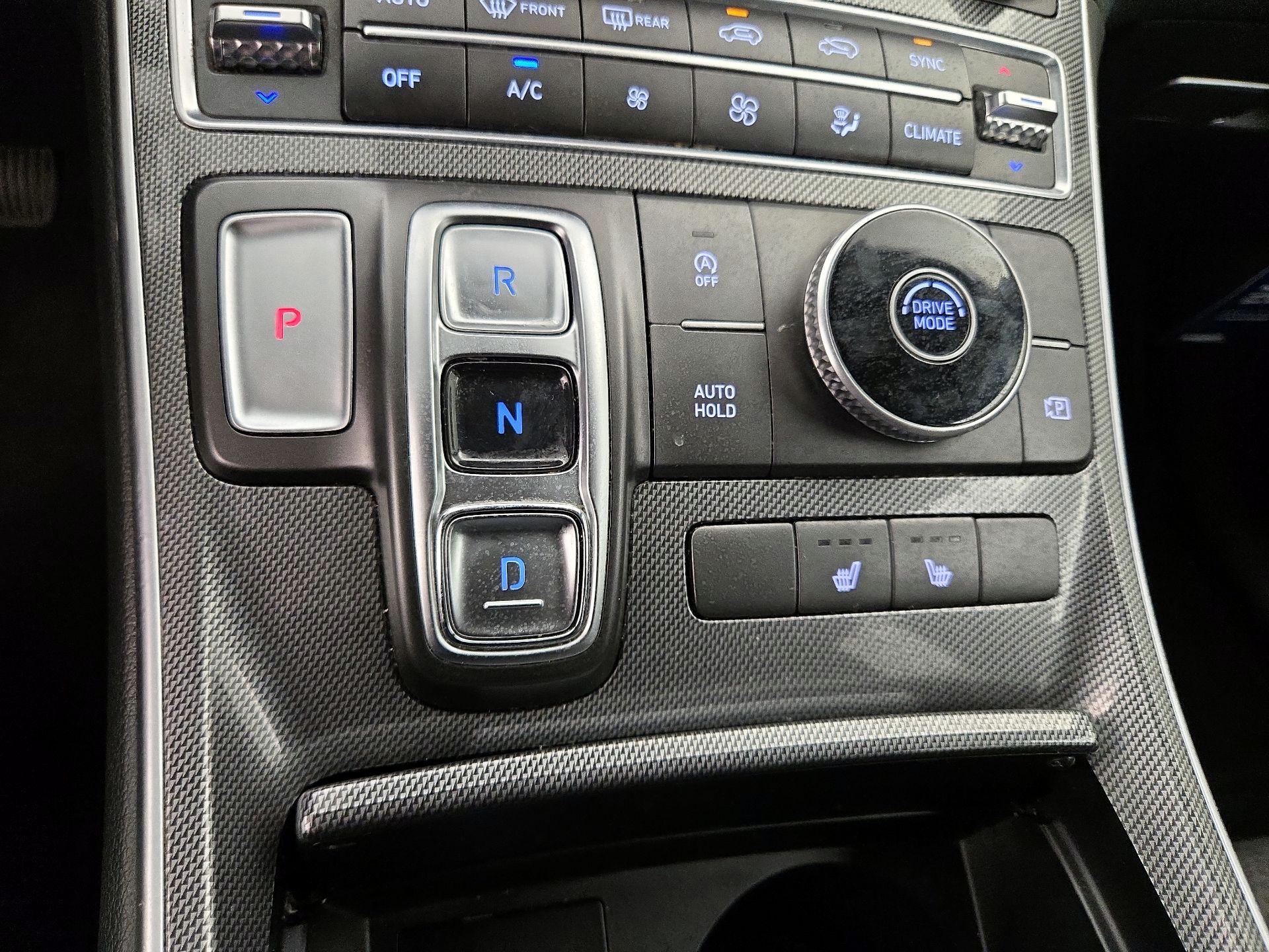 Thumbnail: 2023 Hyundai Santa Fe - 18