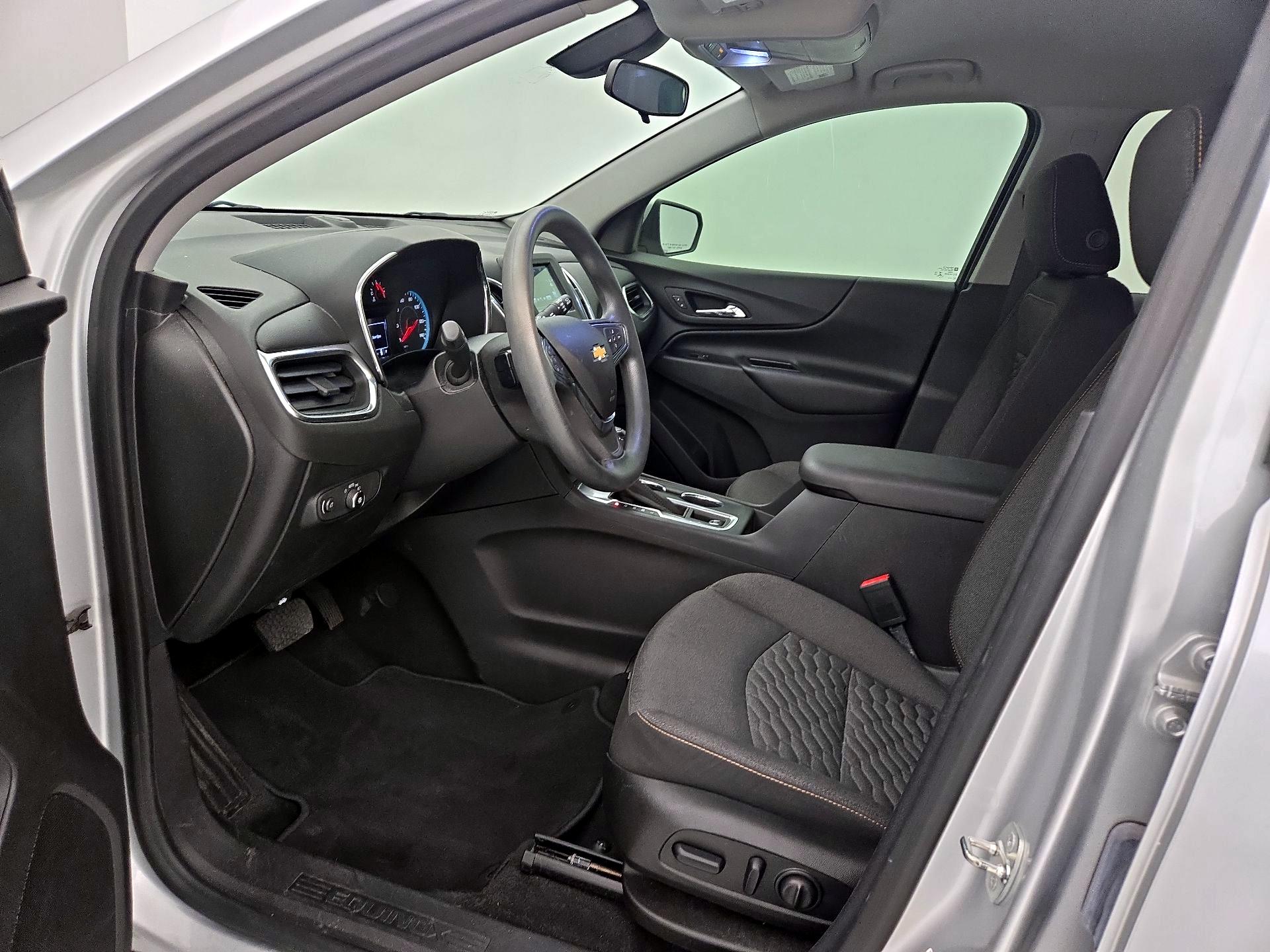 Thumbnail: 2018 Chevrolet Equinox - 11