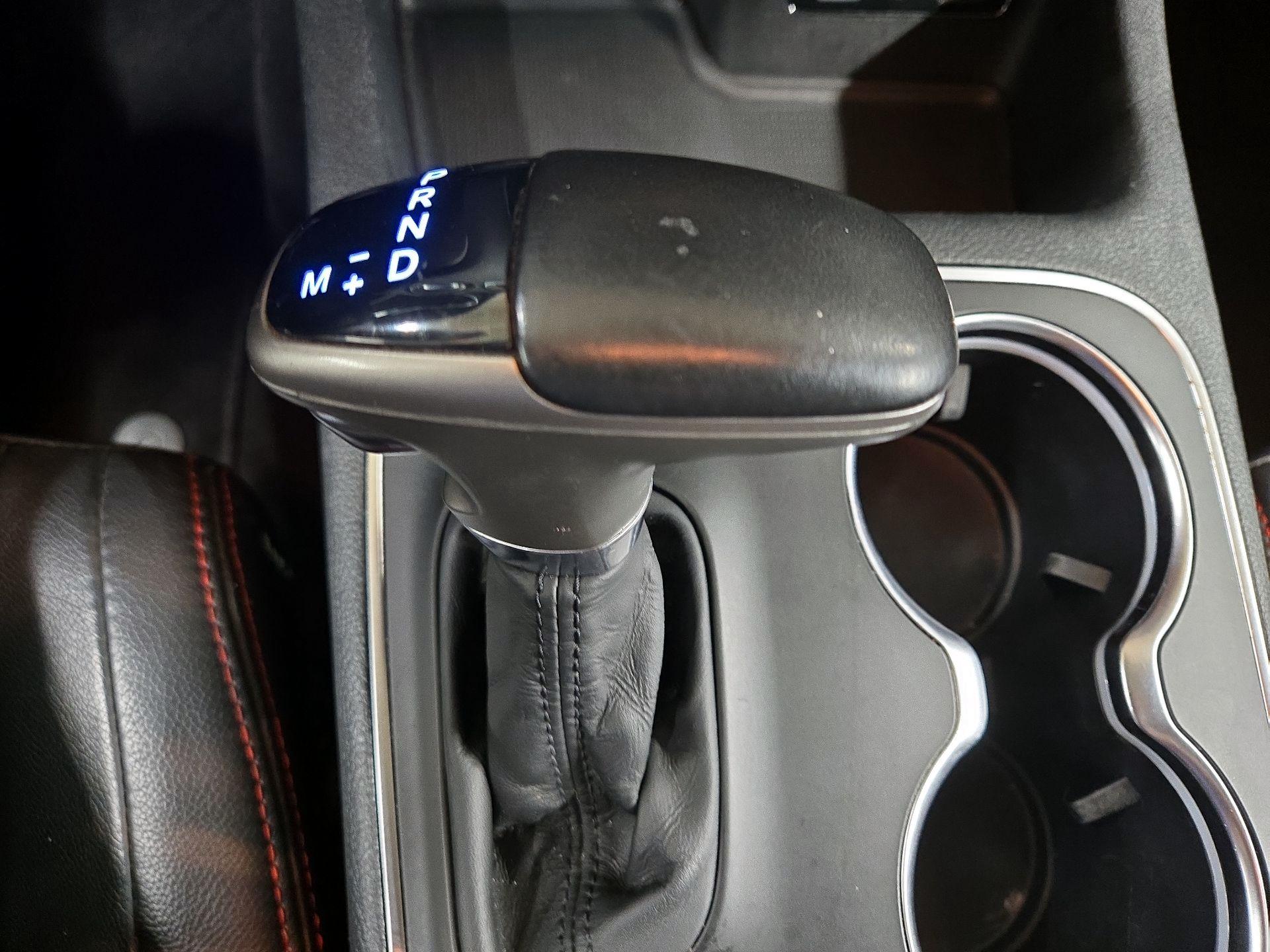 Thumbnail: 2019 Dodge Durango - 17