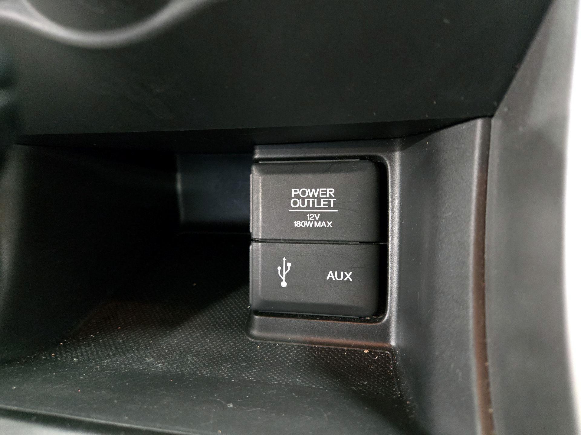 Thumbnail: 2015 Honda Accord - 18