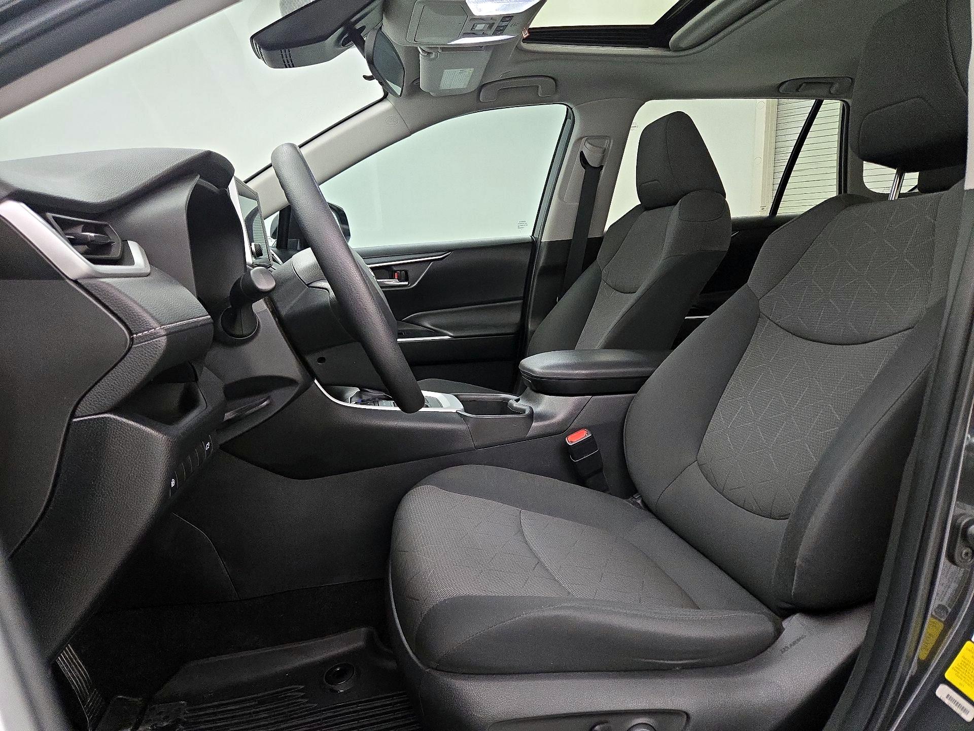 Thumbnail: 2023 Toyota RAV4 - 11