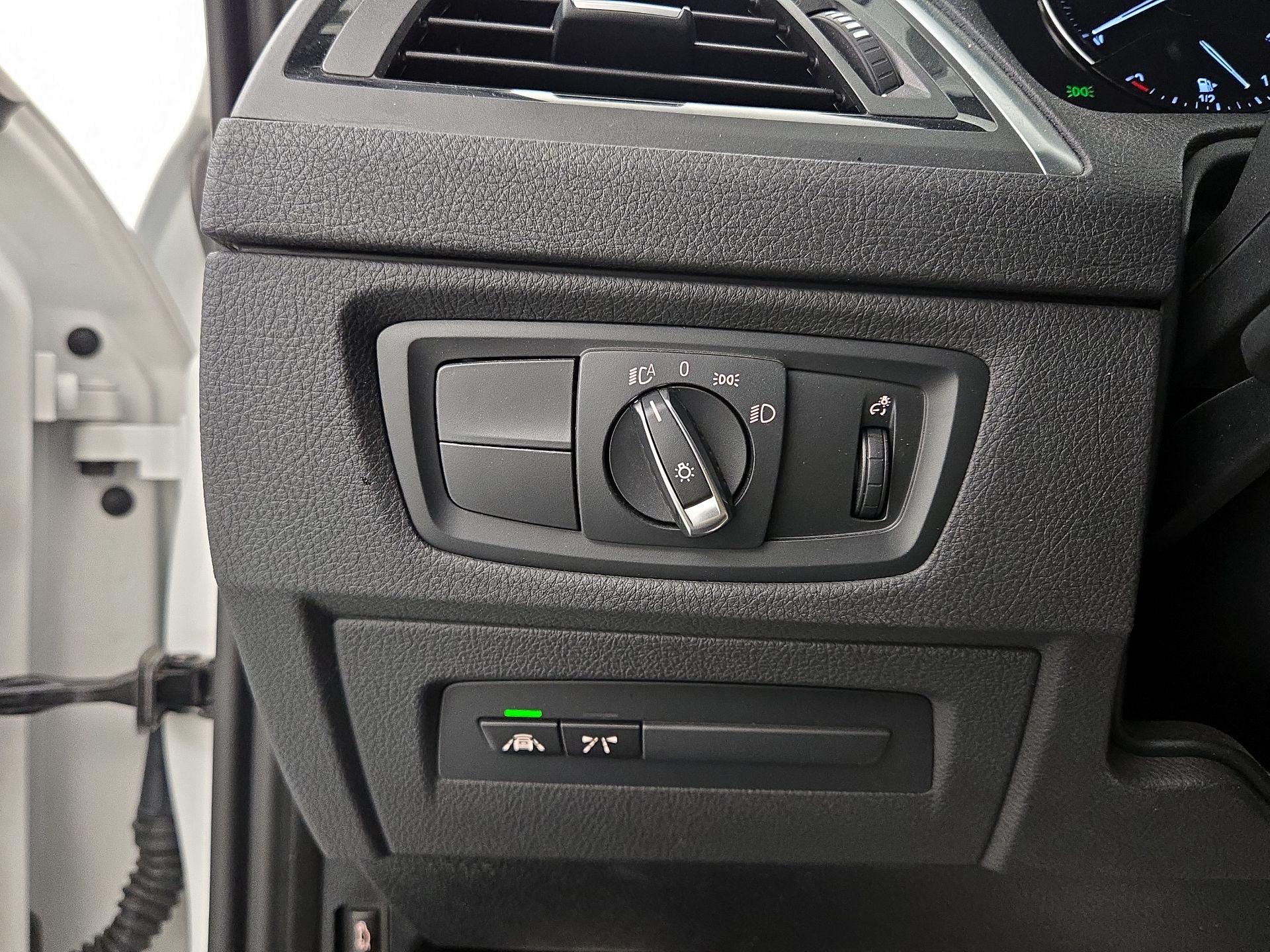 Thumbnail: 2020 BMW 2 Series - 13