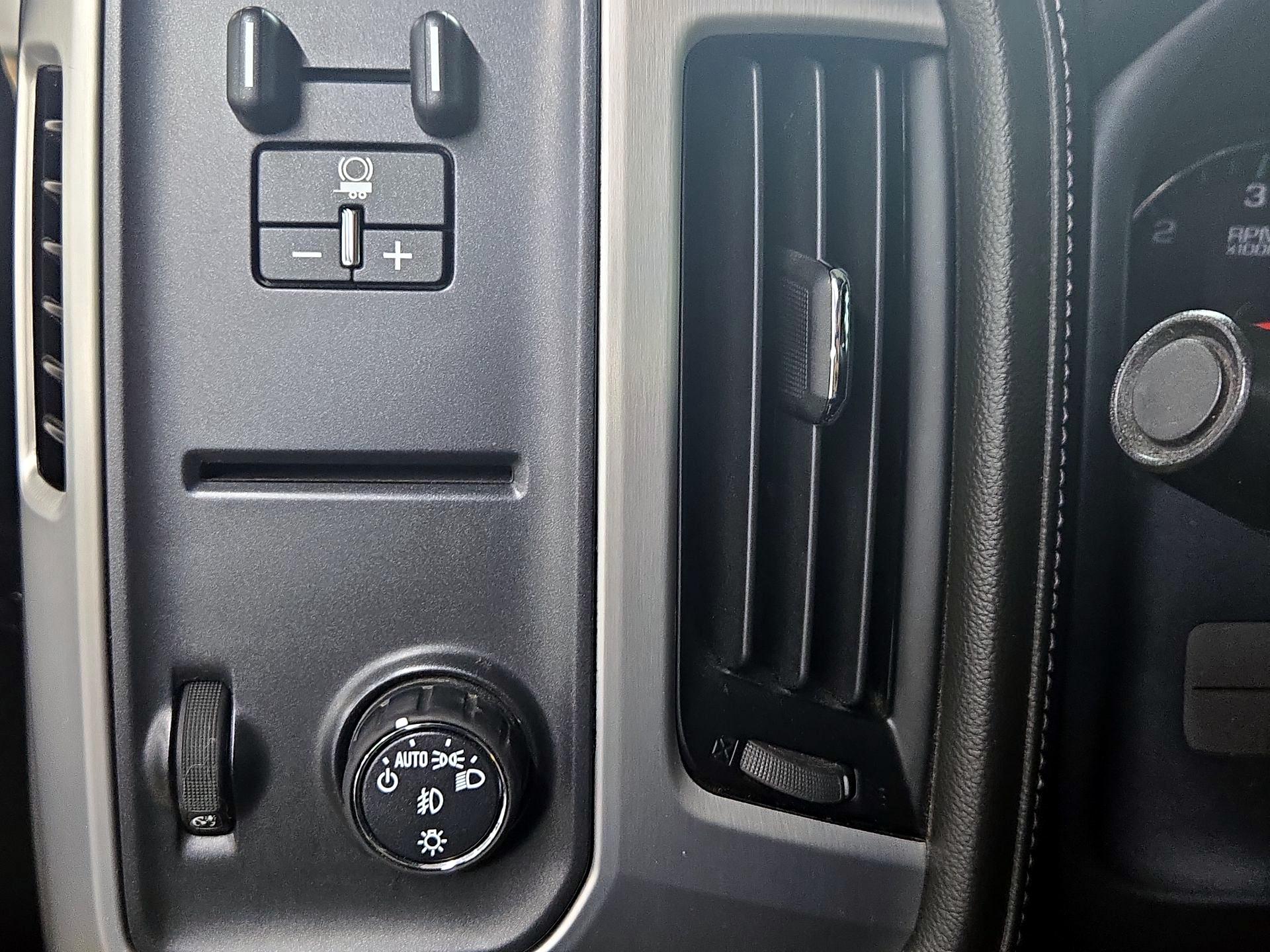 Thumbnail: 2018 GMC Sierra 1500 - 13