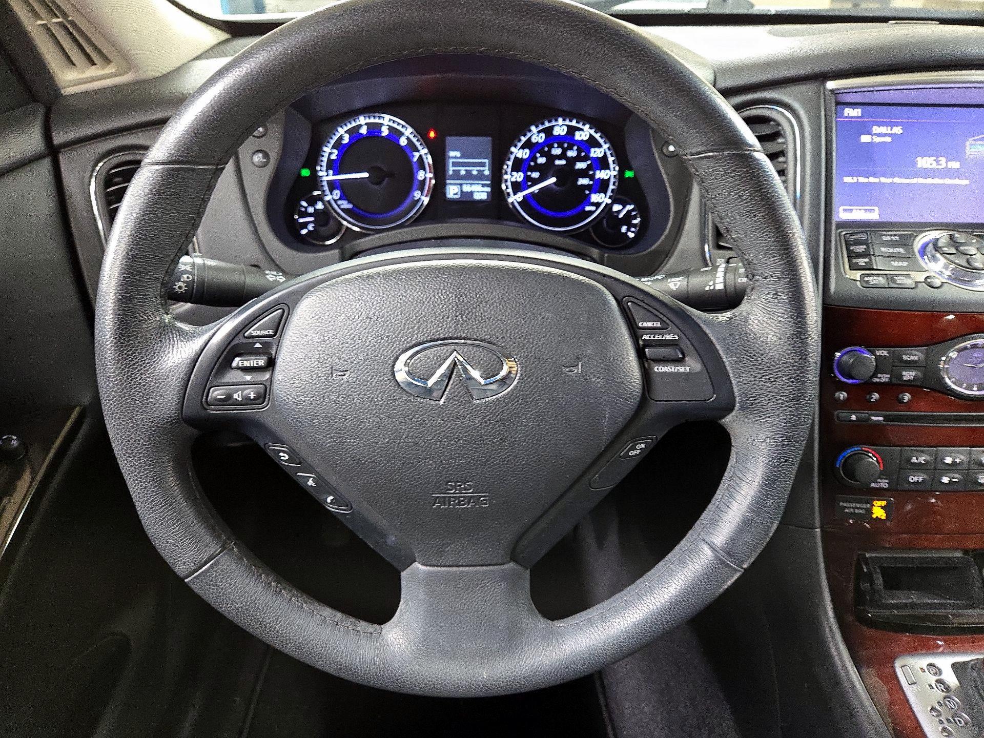 Thumbnail: 2016 INFINITI QX50 - 10