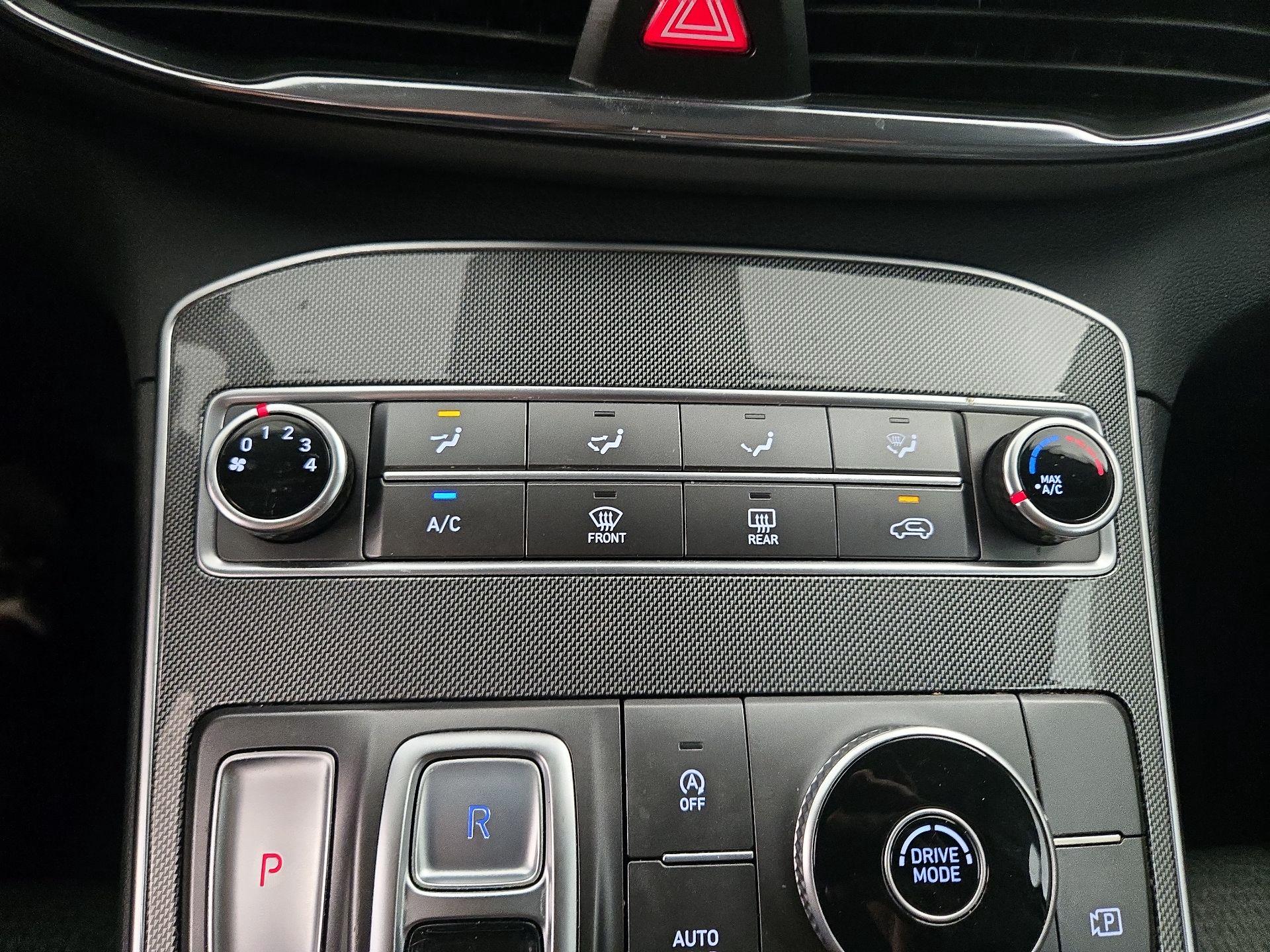 Thumbnail: 2023 Hyundai Santa Fe - 16