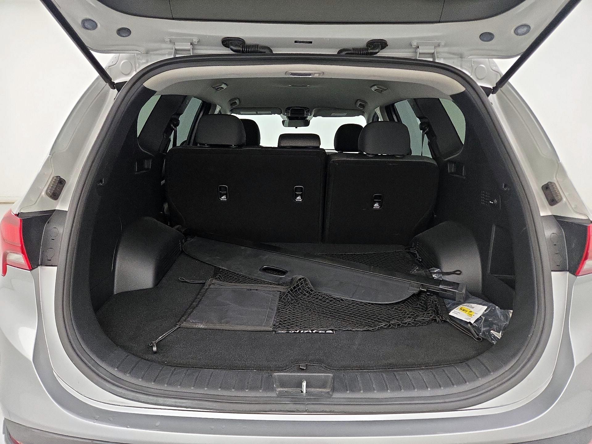 Thumbnail: 2023 Hyundai Santa Fe - 20