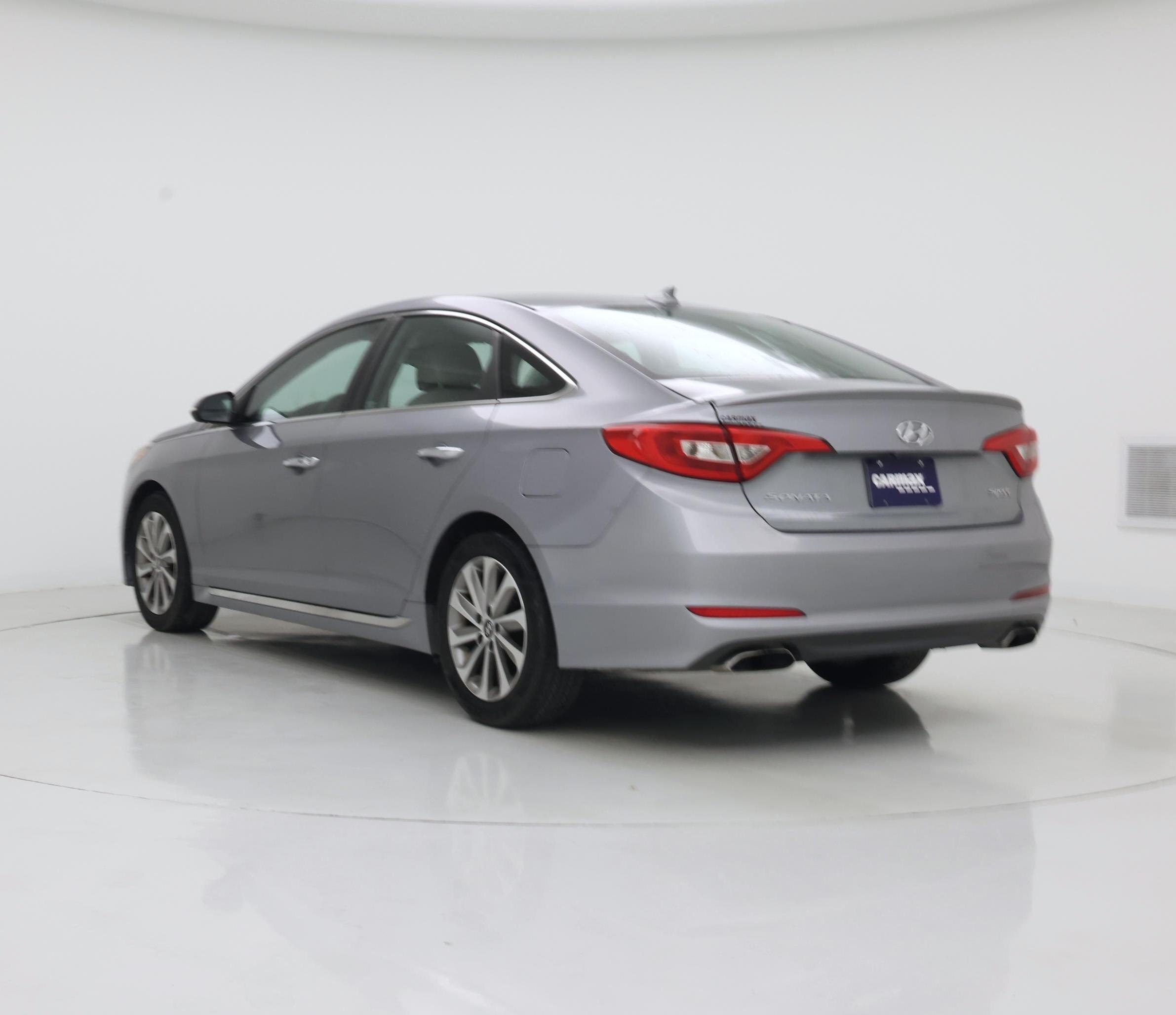 Thumbnail: 2016 Hyundai Sonata - 2