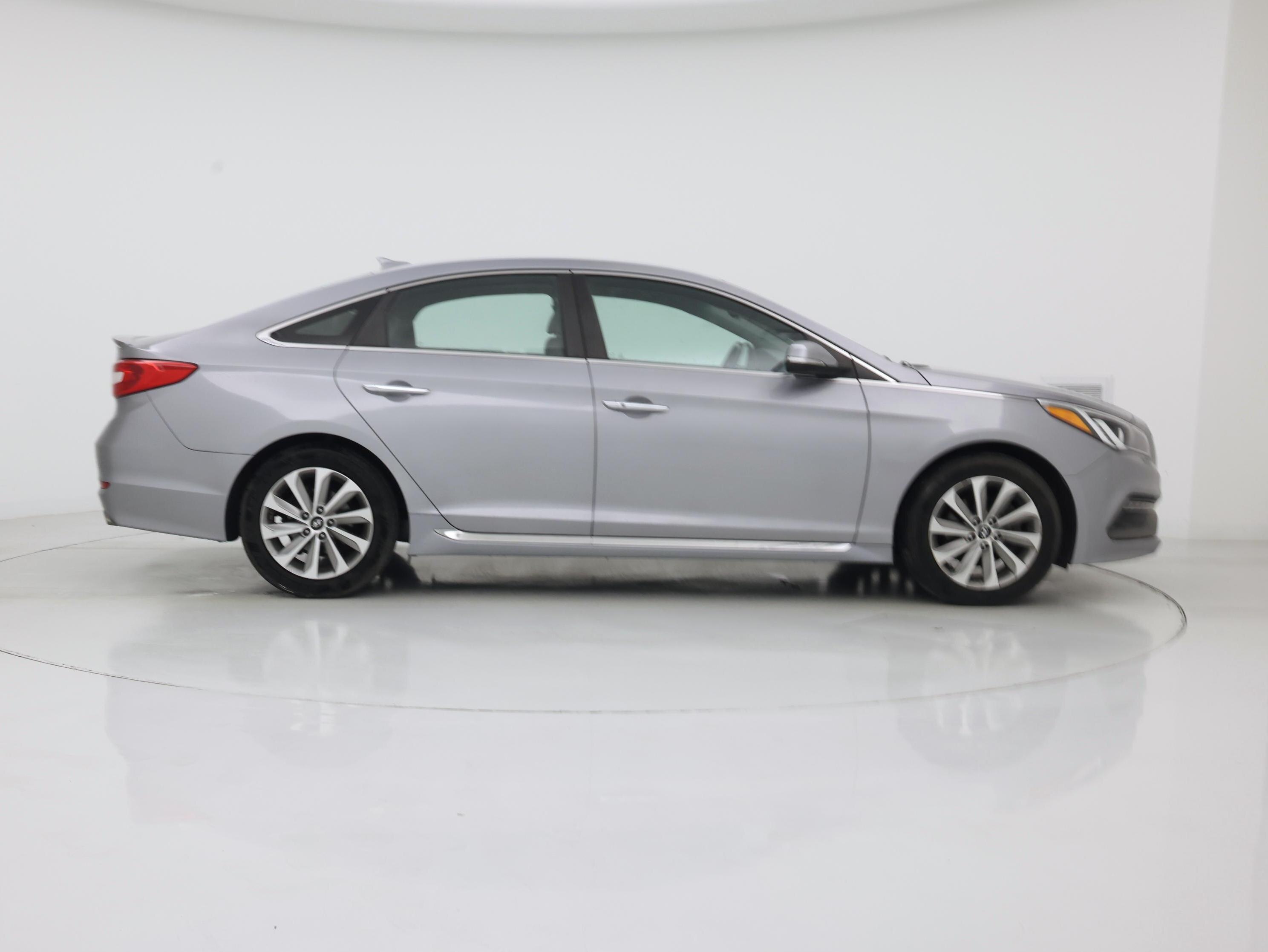 Thumbnail: 2016 Hyundai Sonata - 7
